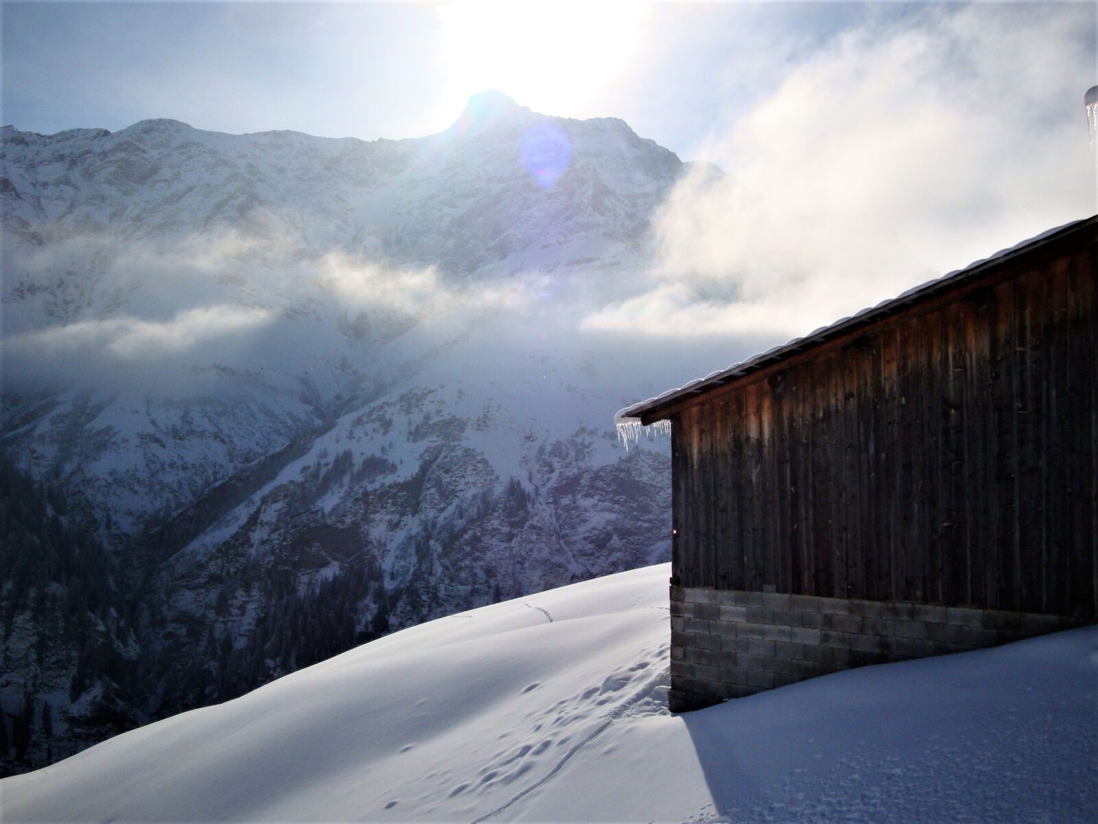 Sony Cyber-shot DSC-W170 sample photo. Snow, mountain, winter photography