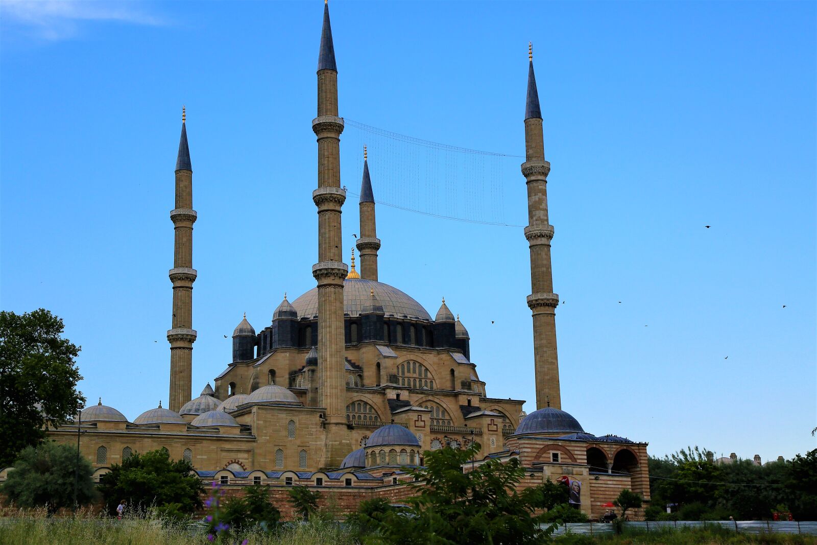 Canon EOS 5D Mark III sample photo. Cami, minaret, dome photography