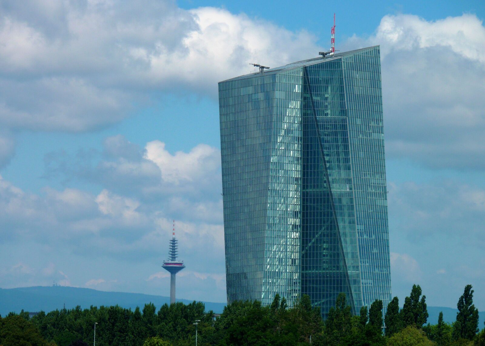 Panasonic DMC-TZ7 sample photo. Ecb, bank, euro photography