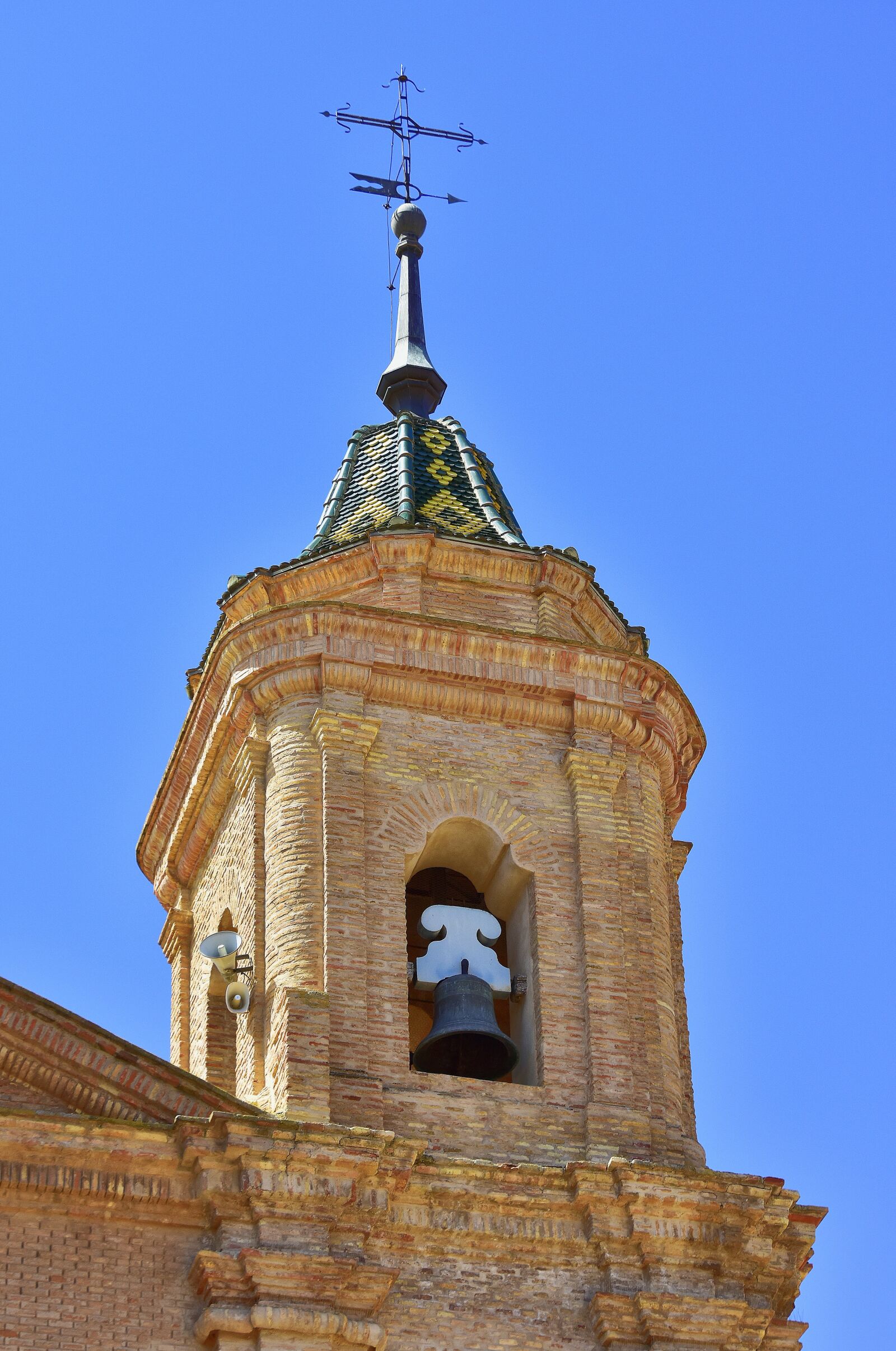 Nikon D7200 sample photo. Church, tower, campaign photography