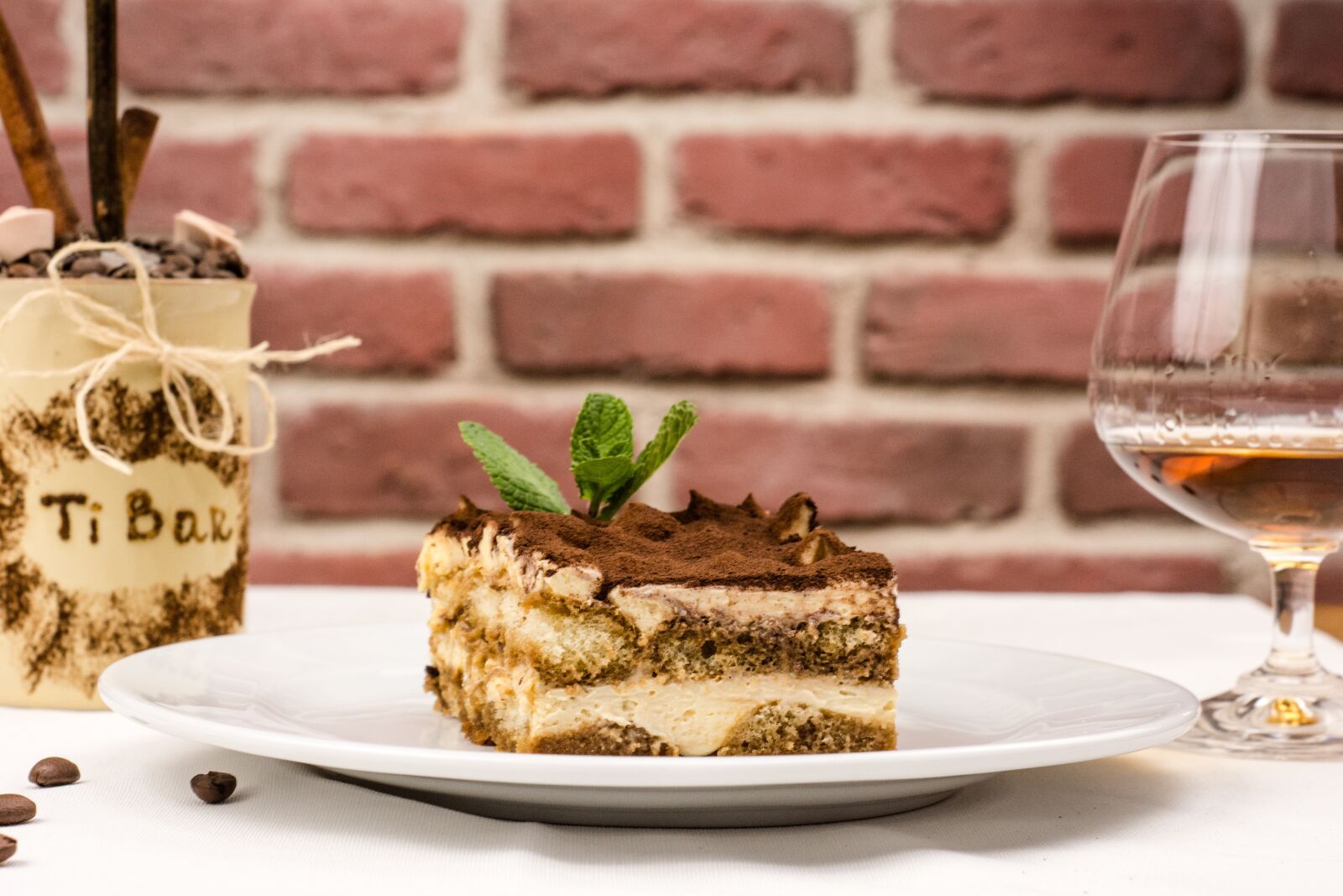 Nikon D7200 sample photo. Italian food, tiramisu, italian photography