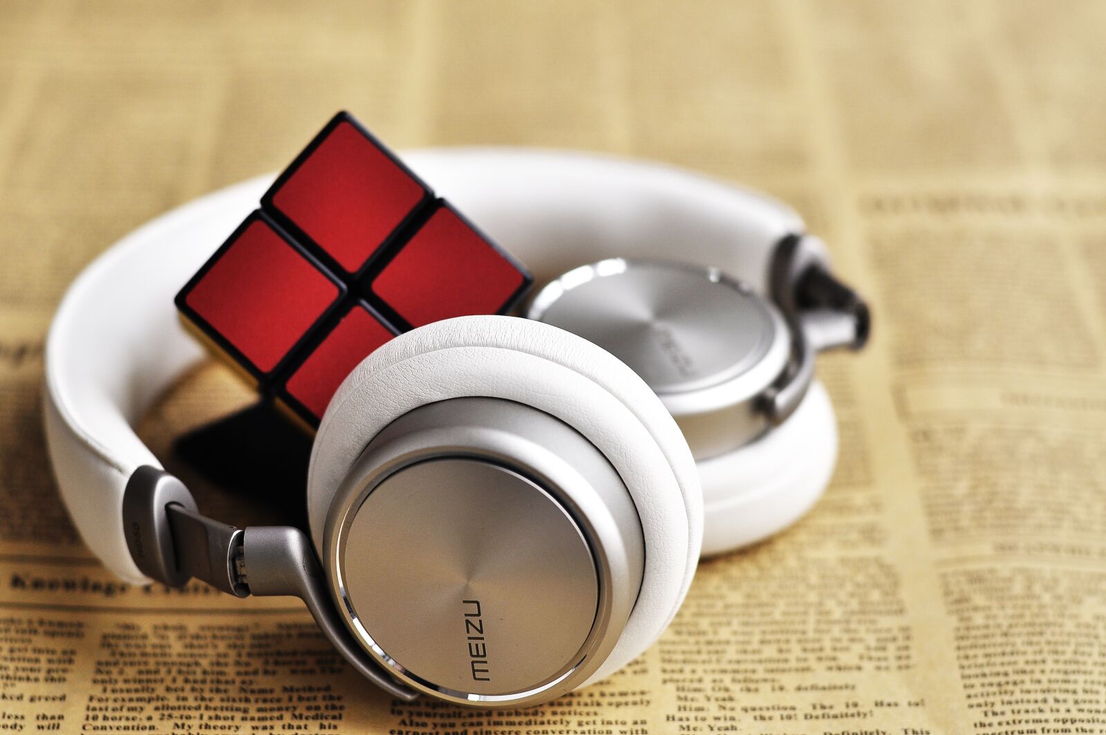 Nikon D90 sample photo. Headphones, headset, meizu photography