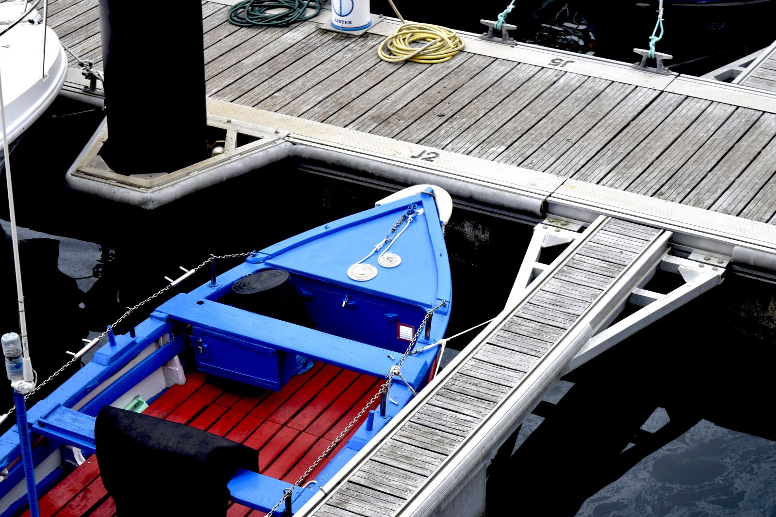 Nikon D3300 sample photo. Barca, mooring, port photography