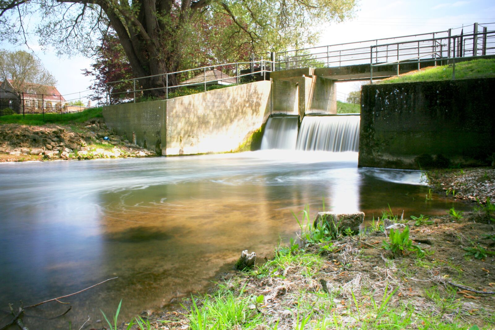 Canon EOS 350D (EOS Digital Rebel XT / EOS Kiss Digital N) sample photo. Weir, long exposure, waterfall photography