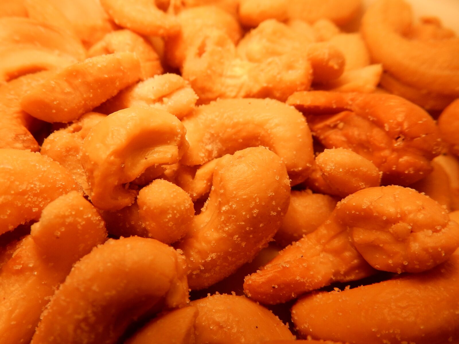 Nikon Coolpix S9700 sample photo. Nuts, cahews, eat photography