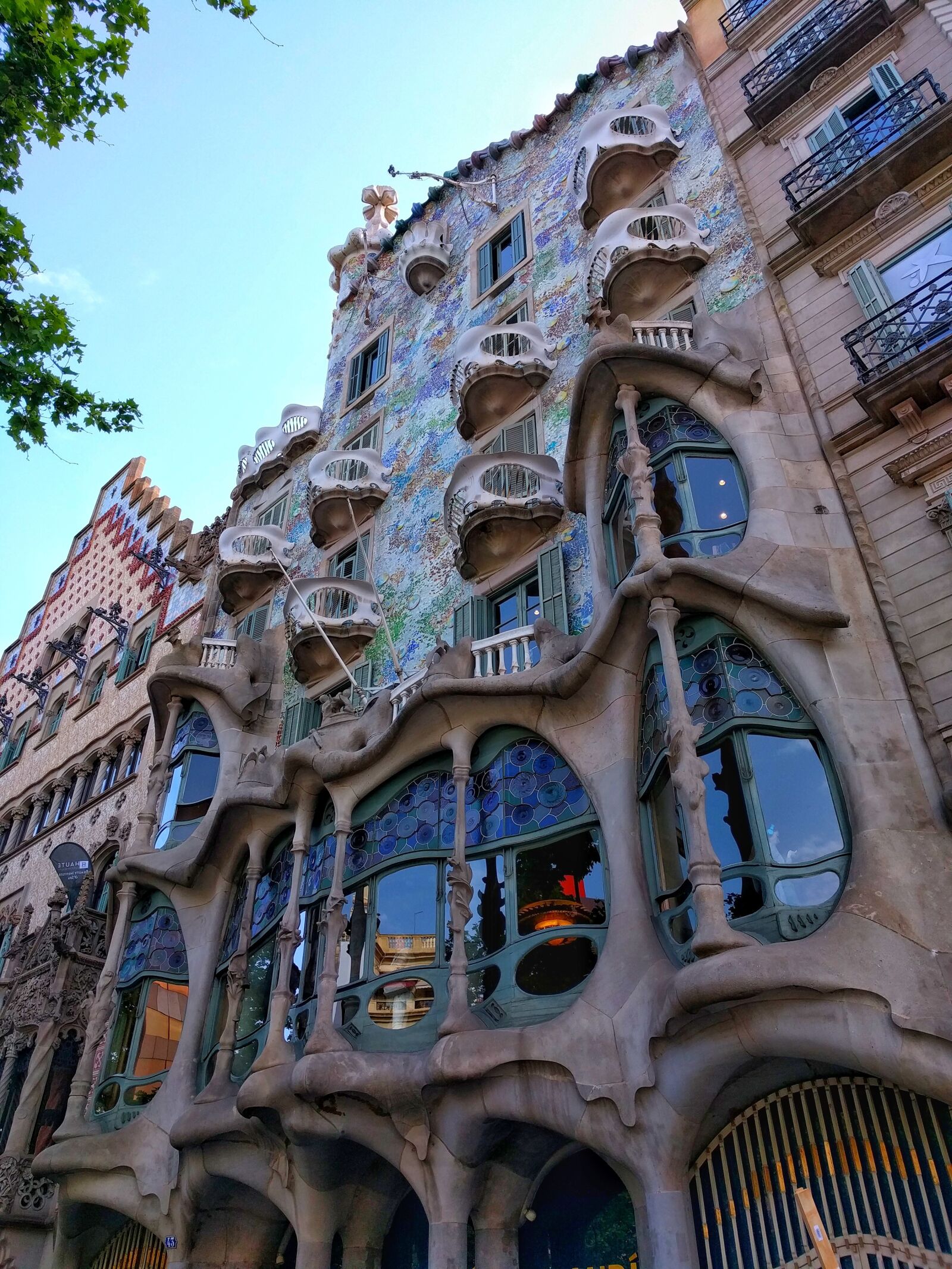 LG Nexus 5X sample photo. Casa batlló, barcelona, travel photography