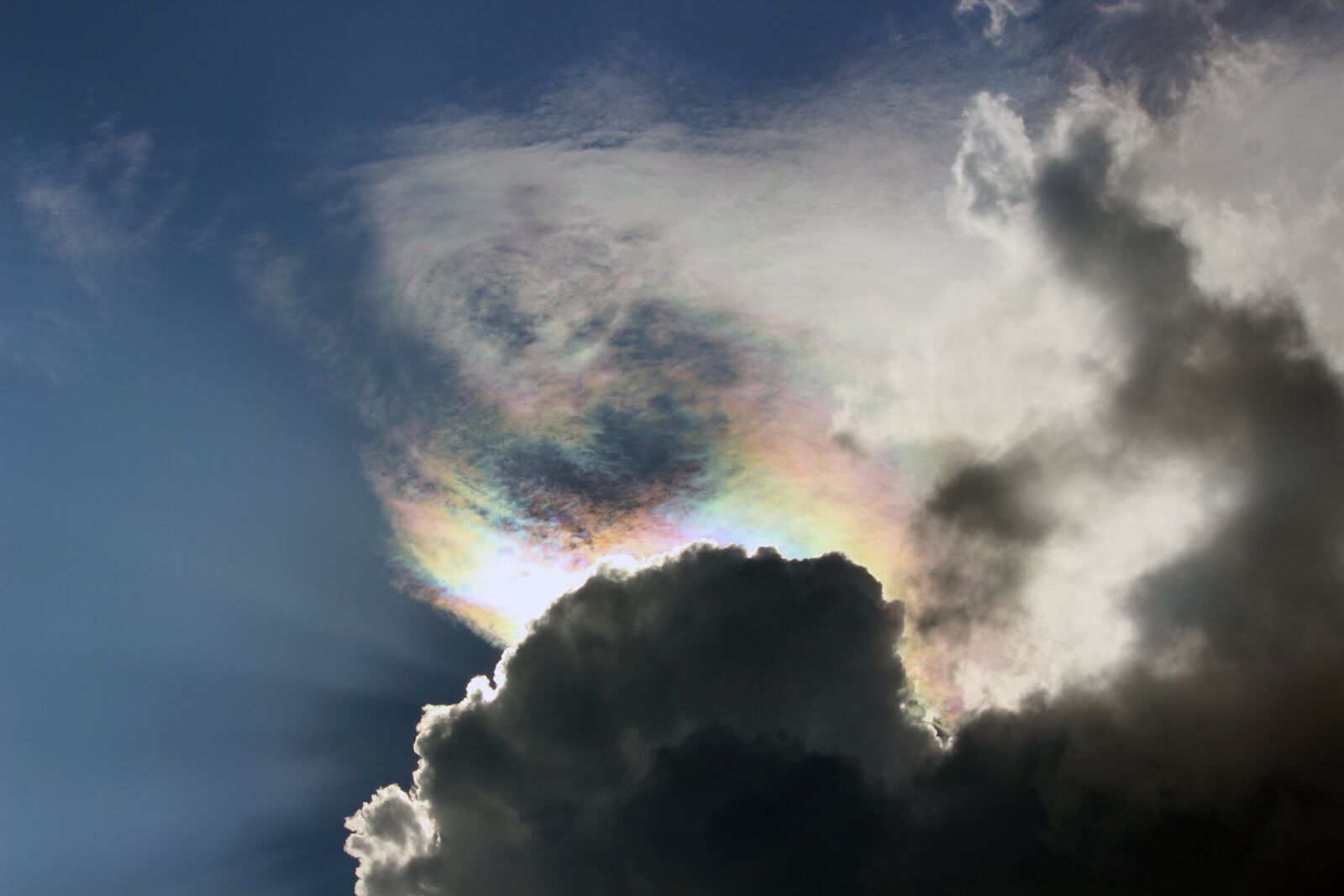 Canon EOS 600D (Rebel EOS T3i / EOS Kiss X5) sample photo. Sky, cloud, beach photography