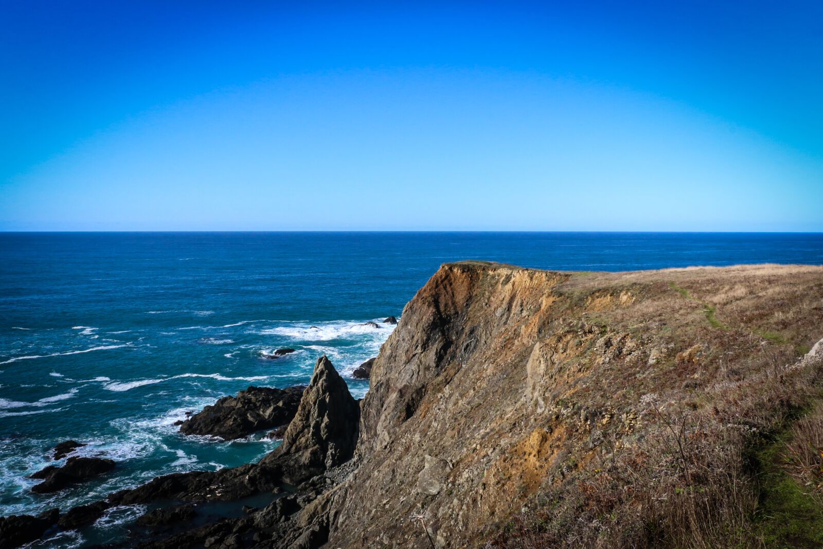 Canon EOS 70D sample photo. Sea, ocean, cliff photography