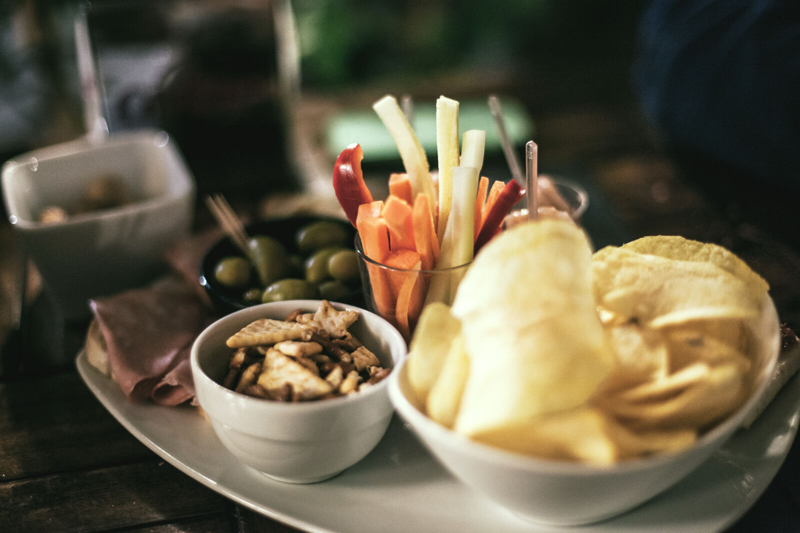 Canon EOS 5D Mark II sample photo. Food, vegetables, italian, restaurant photography