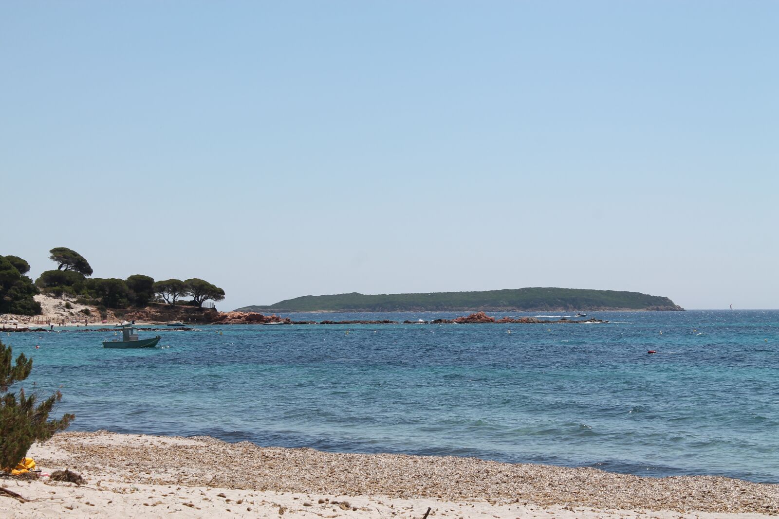Canon EOS 1100D (EOS Rebel T3 / EOS Kiss X50) sample photo. Corsican, beach, water photography