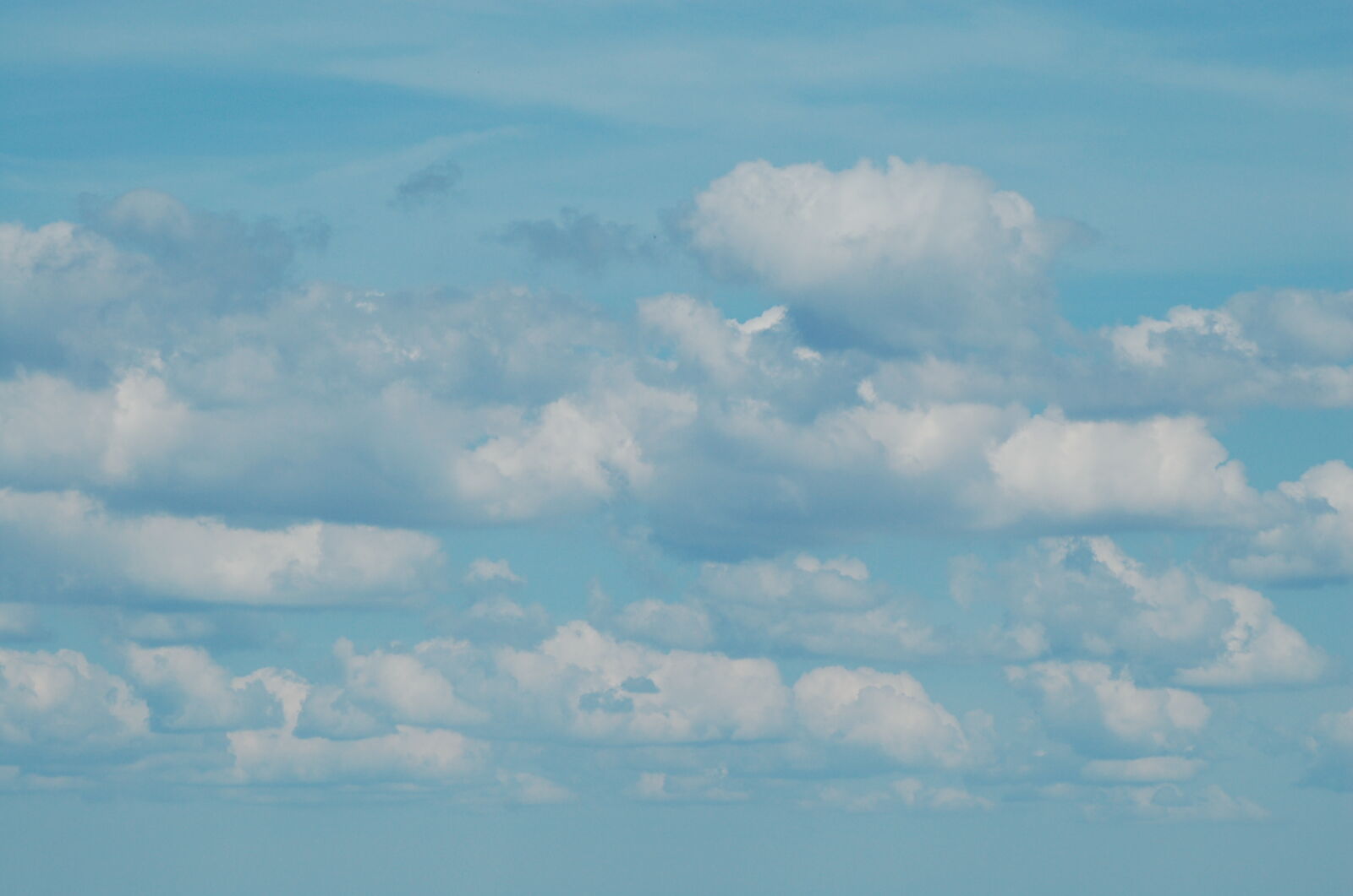 Nikon AF Nikkor 70-300mm F4-5.6G sample photo. Blue, cloud, cumulus photography