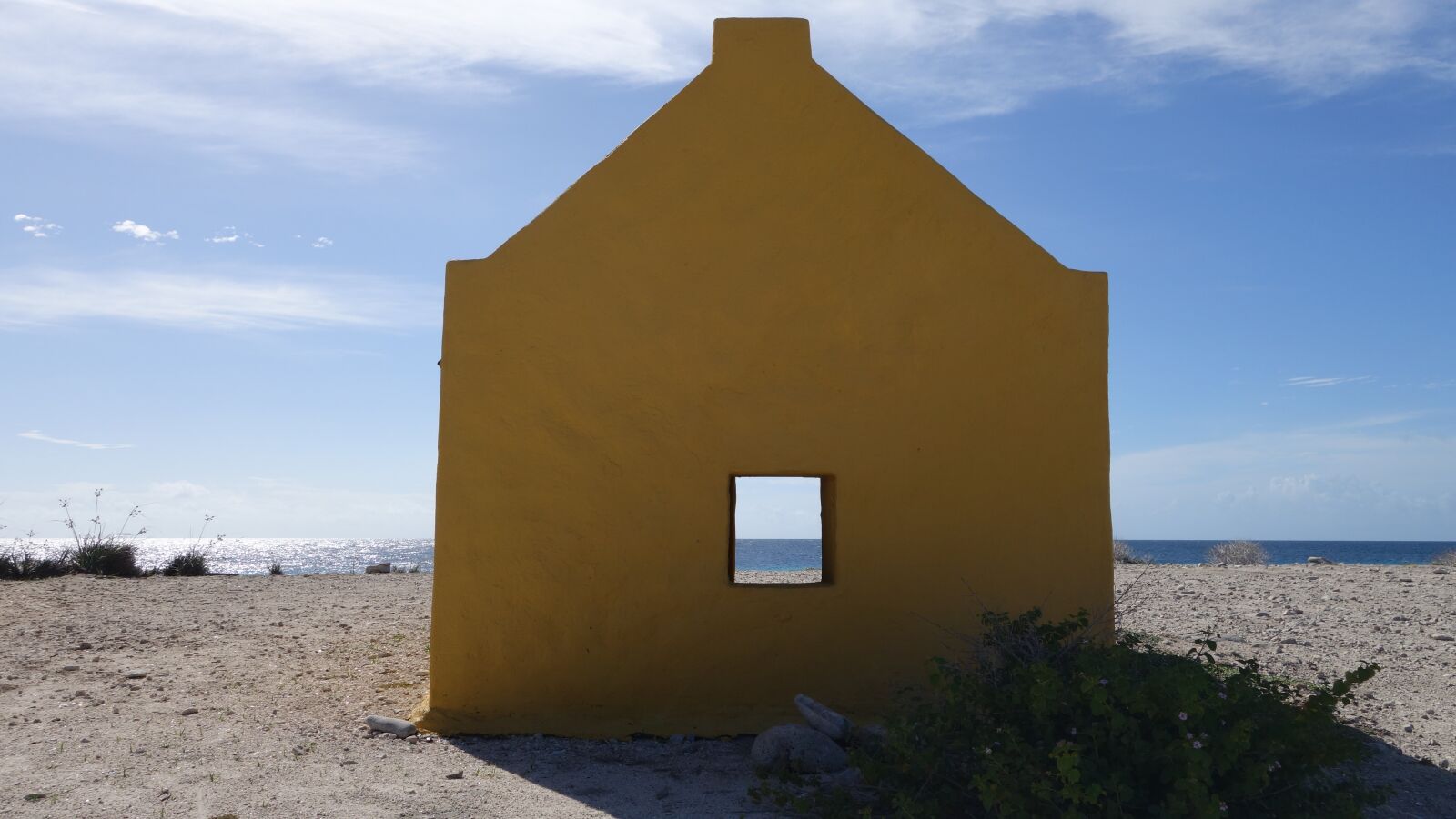 Sony Cyber-shot DSC-RX100 II sample photo. Bonaire, slave house, caribbean photography