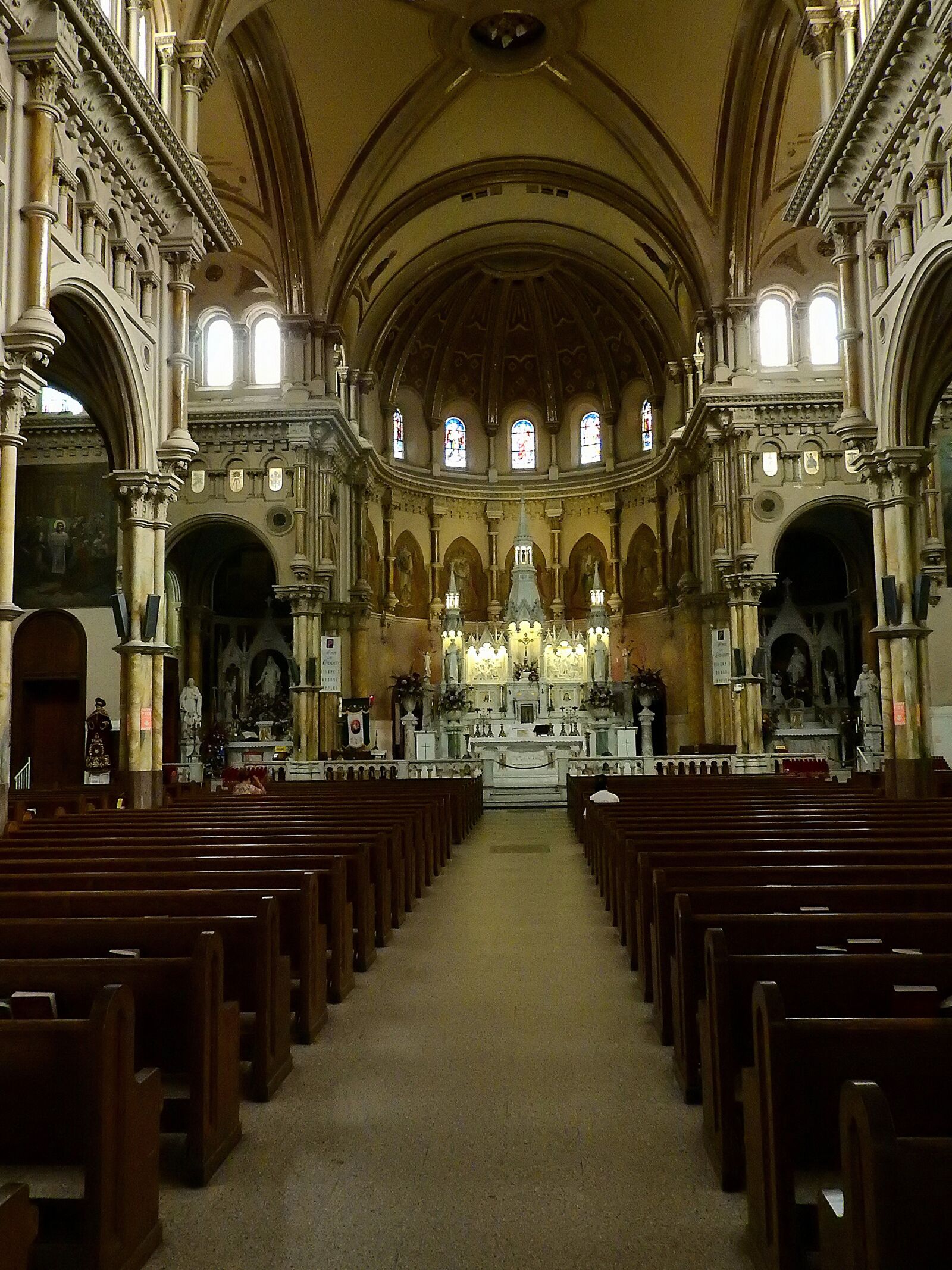 Nikon Coolpix P610 sample photo. Church, pews, religion photography