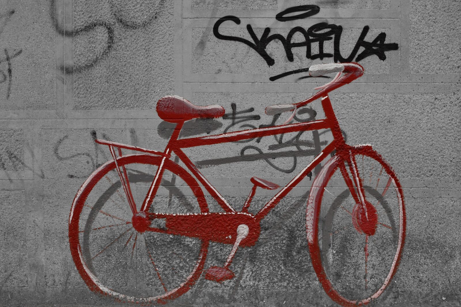 Nikon D5500 sample photo. Graffiti, red, text, wheel photography