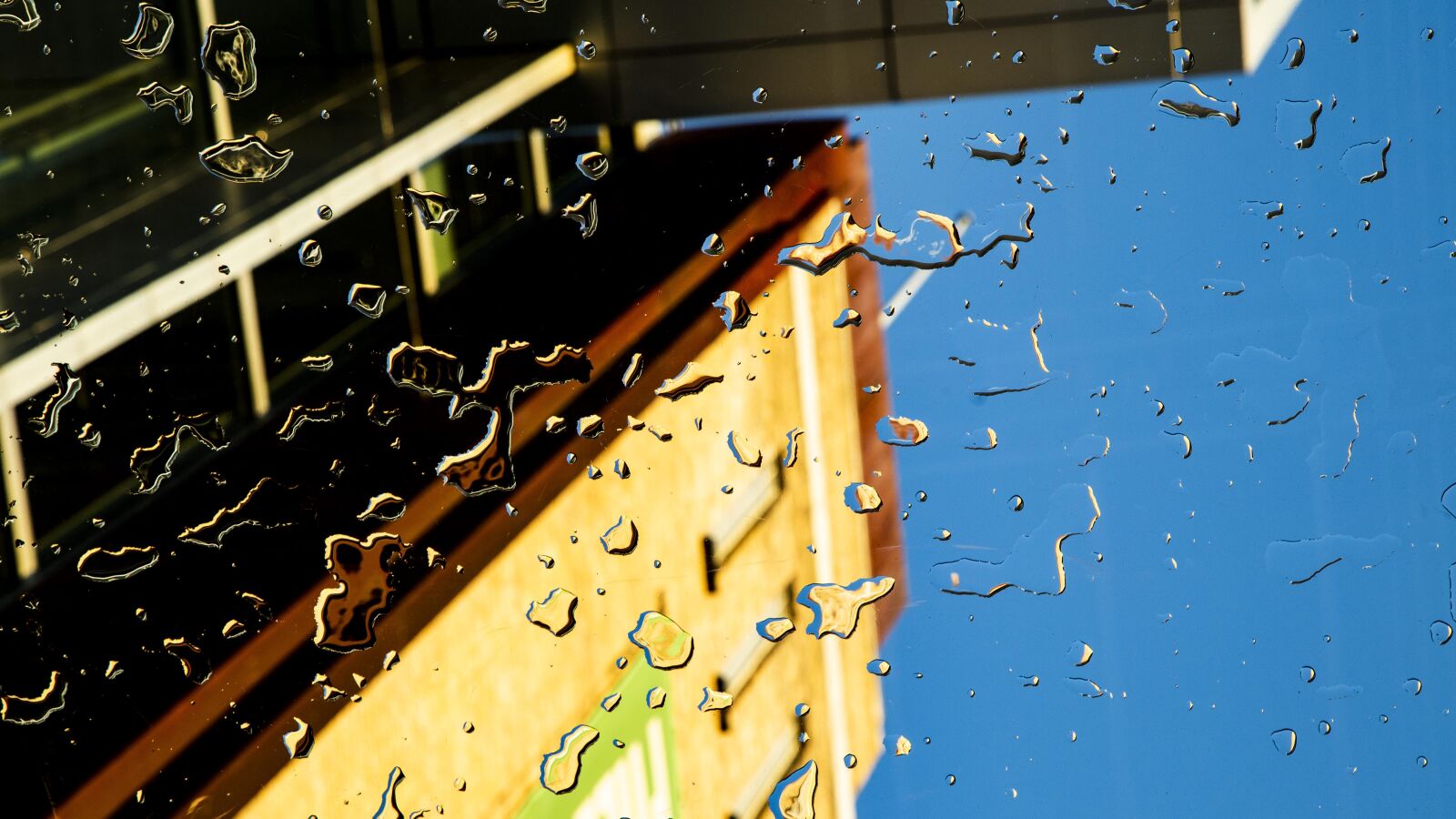 Canon EOS 6D + Canon EF 24-105mm F4L IS USM sample photo. Urban, water, city photography