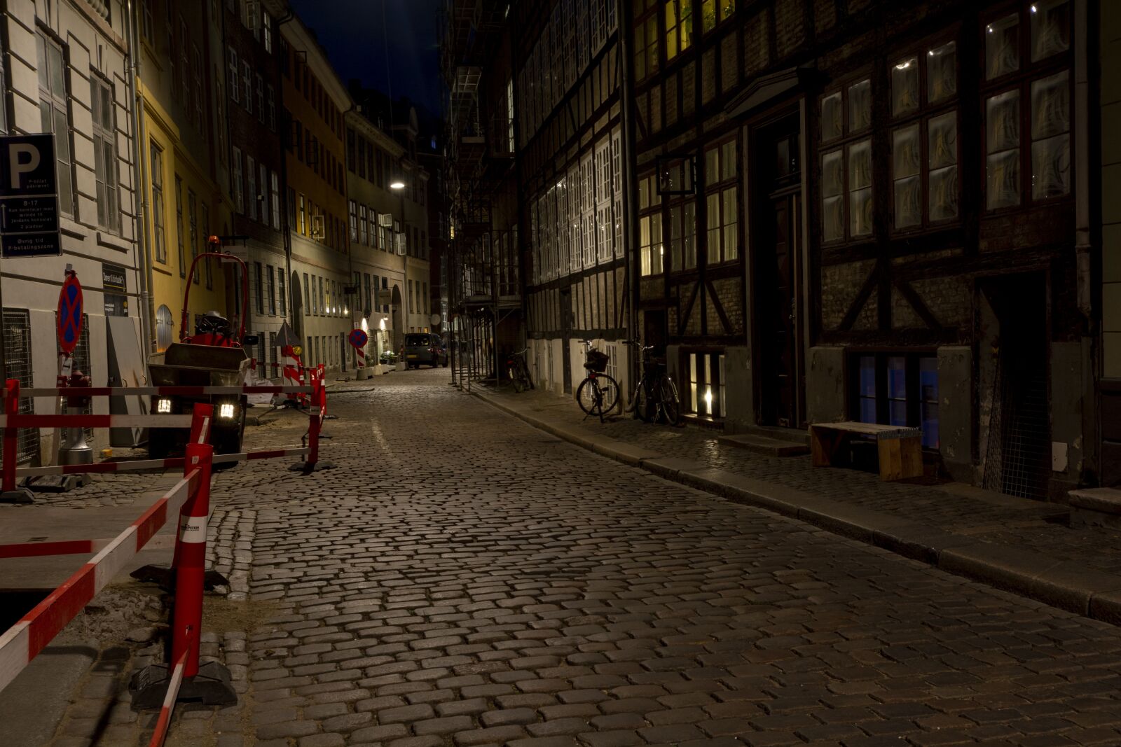 Nikon D7100 sample photo. Copenhagen, snaregade, night photography