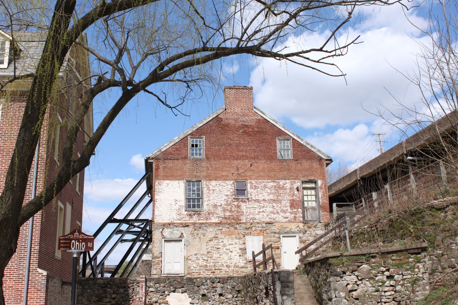 Canon EOS 500D (EOS Rebel T1i / EOS Kiss X3) sample photo. History, bethlehem, pennsylvania photography