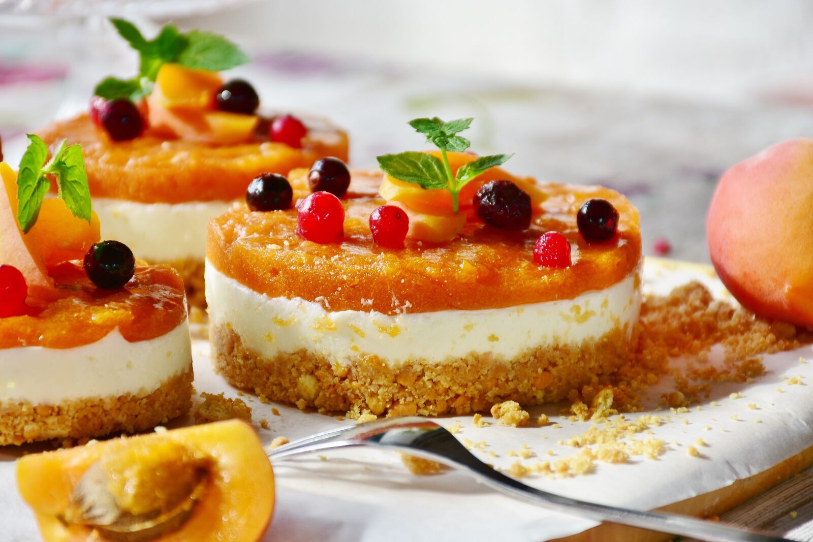 Nikon D7200 sample photo. Quark tart, apricots, fruits photography