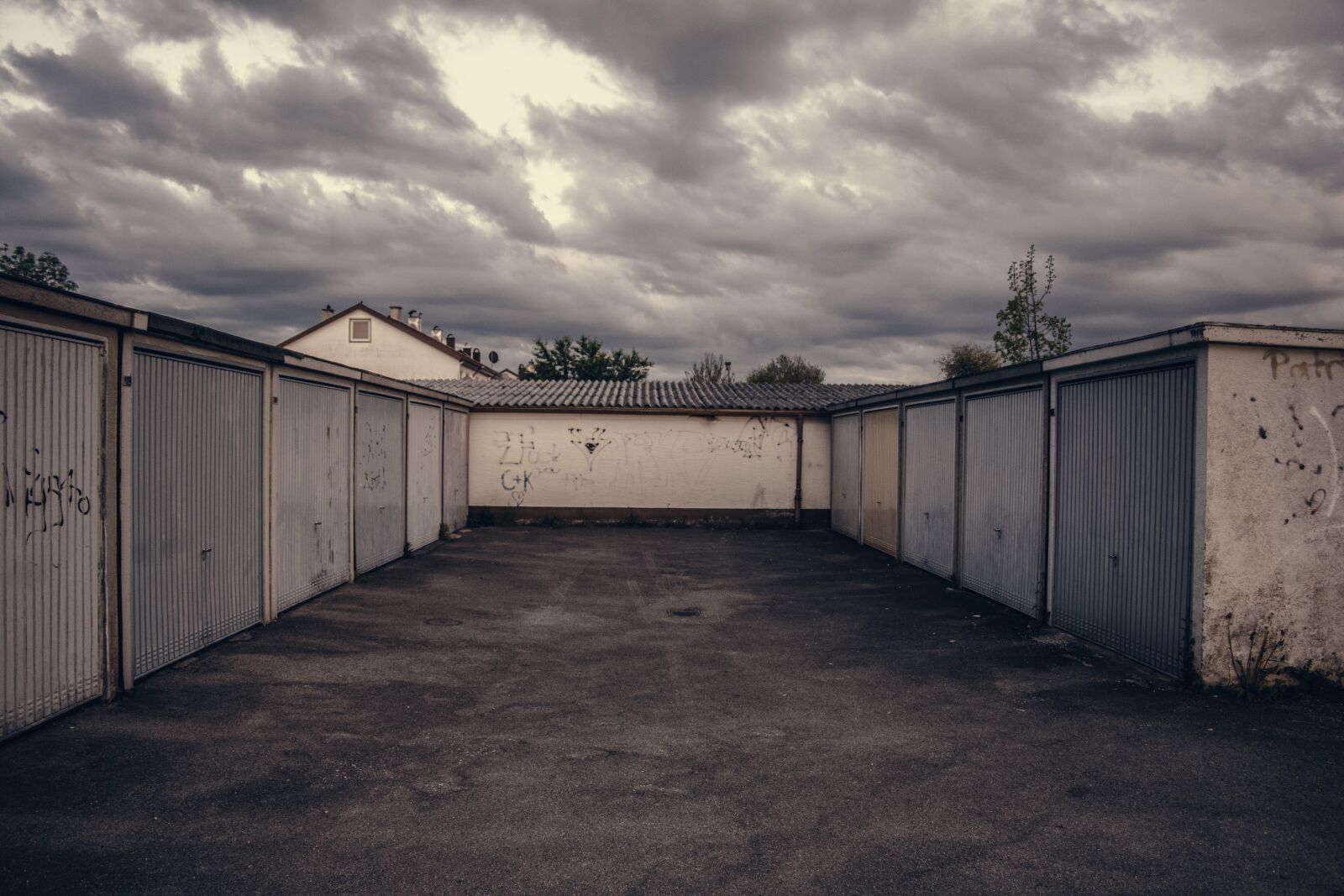 Nikon D5200 sample photo. Lot, garage, parking photography