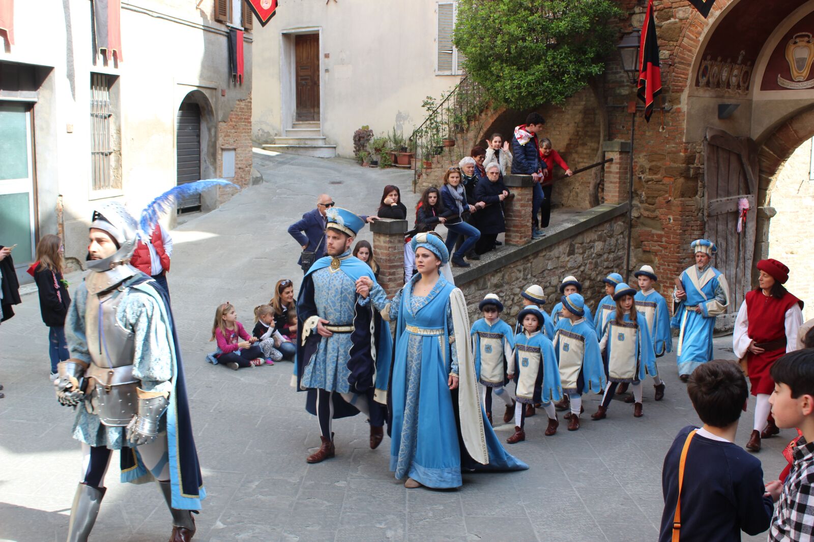 Canon EOS 1200D (EOS Rebel T5 / EOS Kiss X70 / EOS Hi) sample photo. Torrita di siena, palio photography