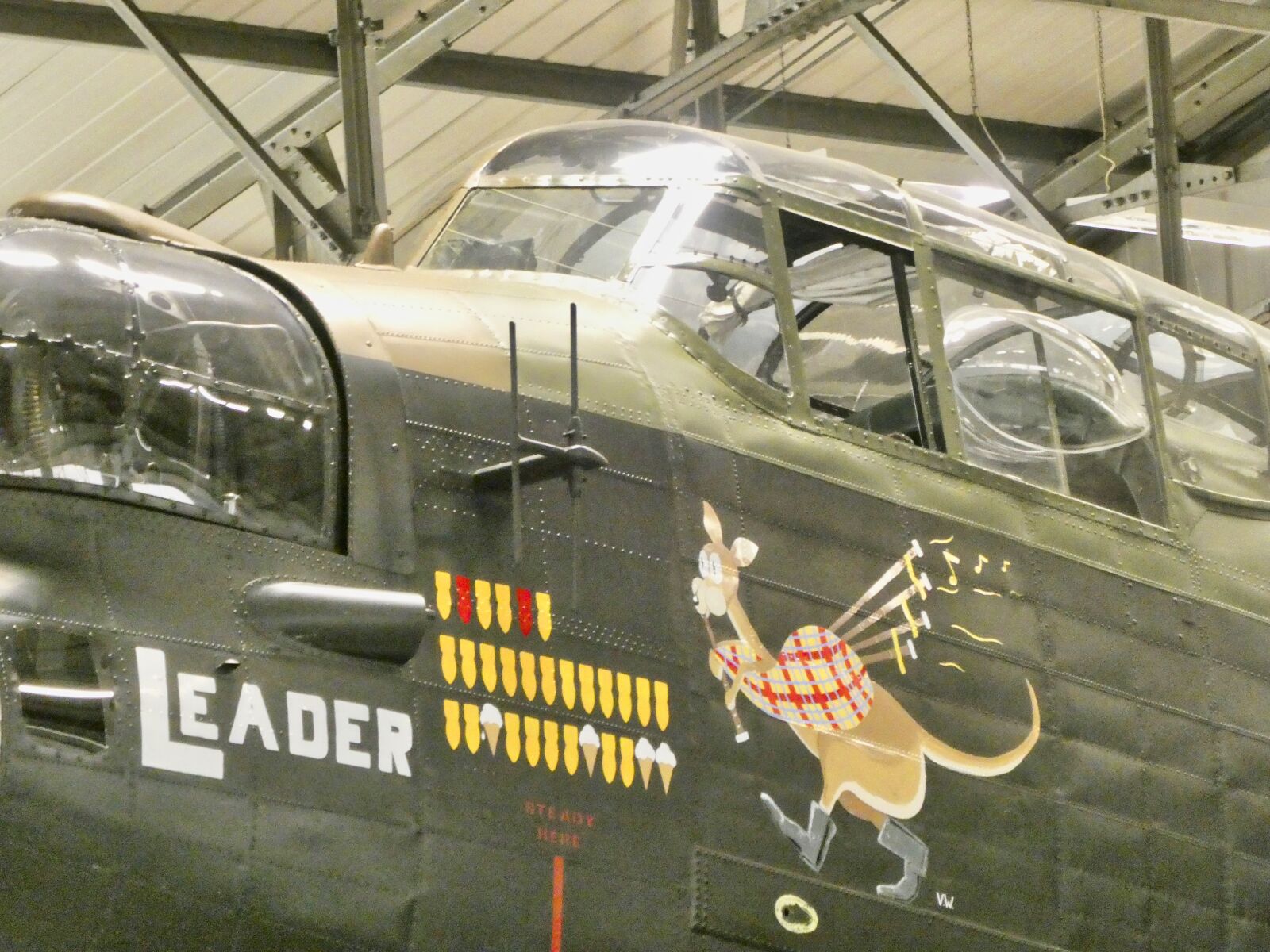 Panasonic Lumix DC-ZS70 (Lumix DC-TZ90) sample photo. Aircraft, museum, repairs photography