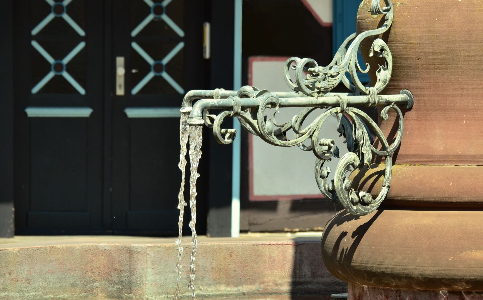 Nikon D5100 sample photo. Fountain, faucet, water fountain photography