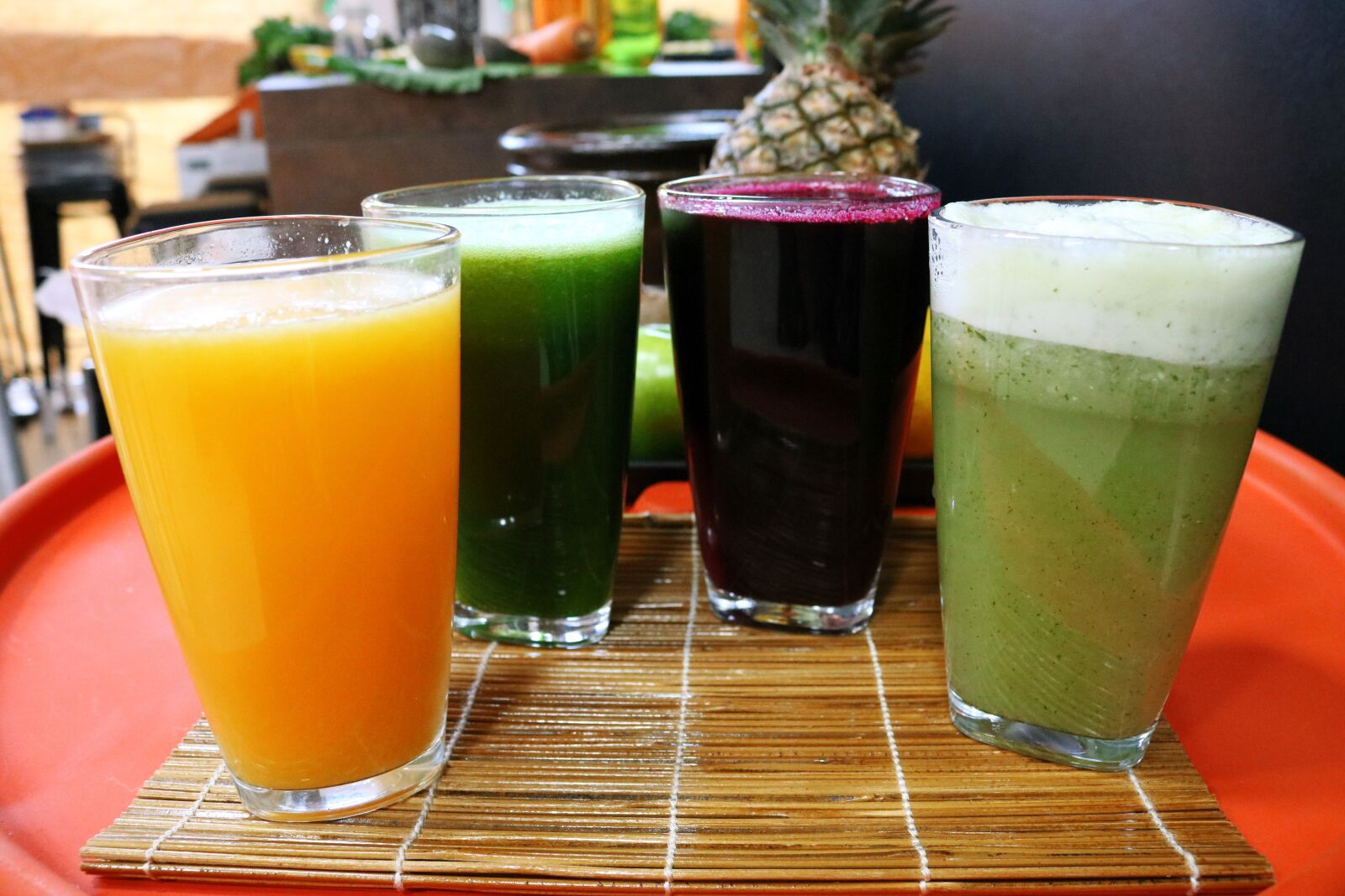 Canon EOS 750D (EOS Rebel T6i / EOS Kiss X8i) sample photo. Juicy, orange, strawberry photography