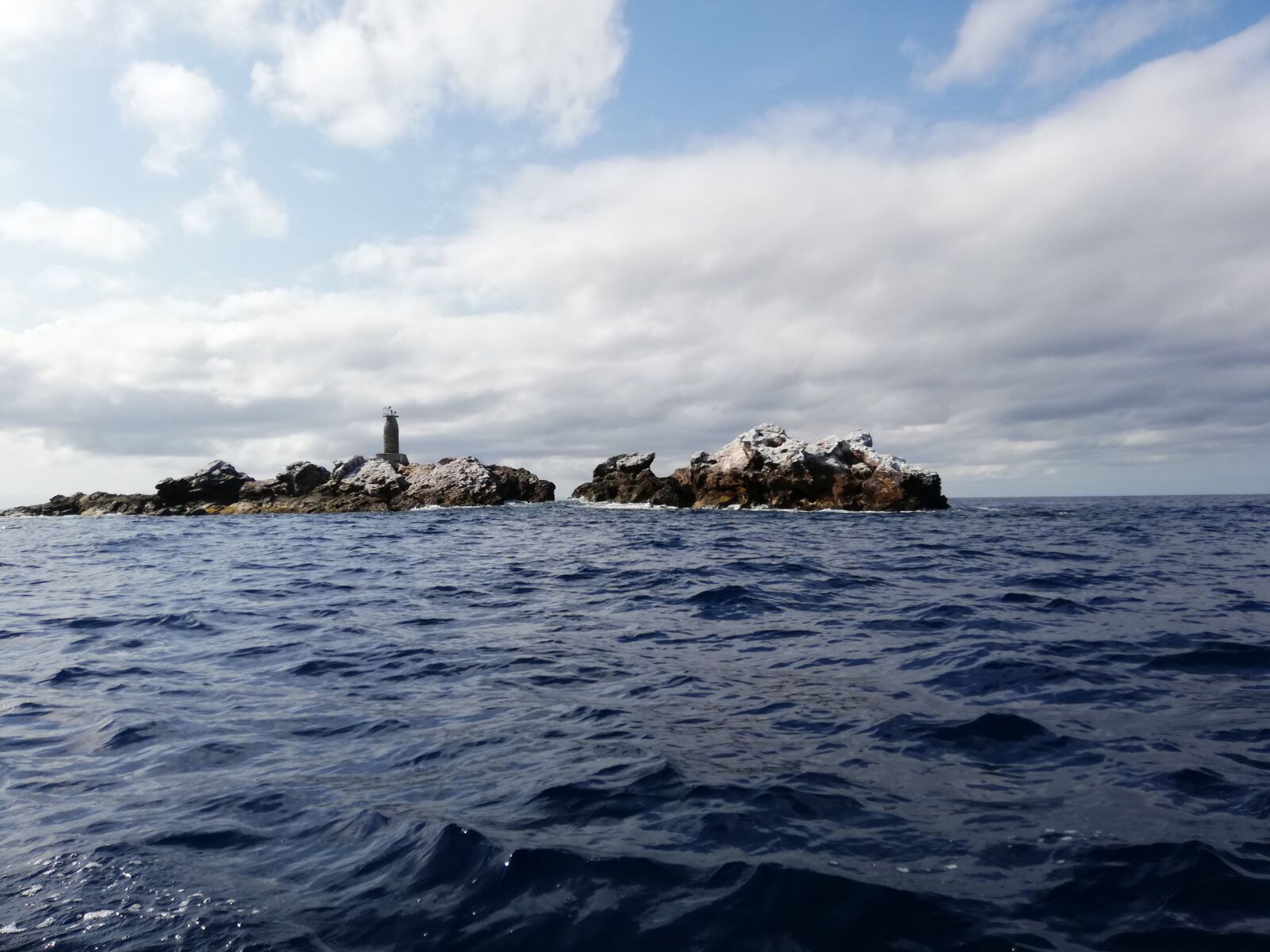 HUAWEI P20 lite sample photo. Island, ocean, sea photography