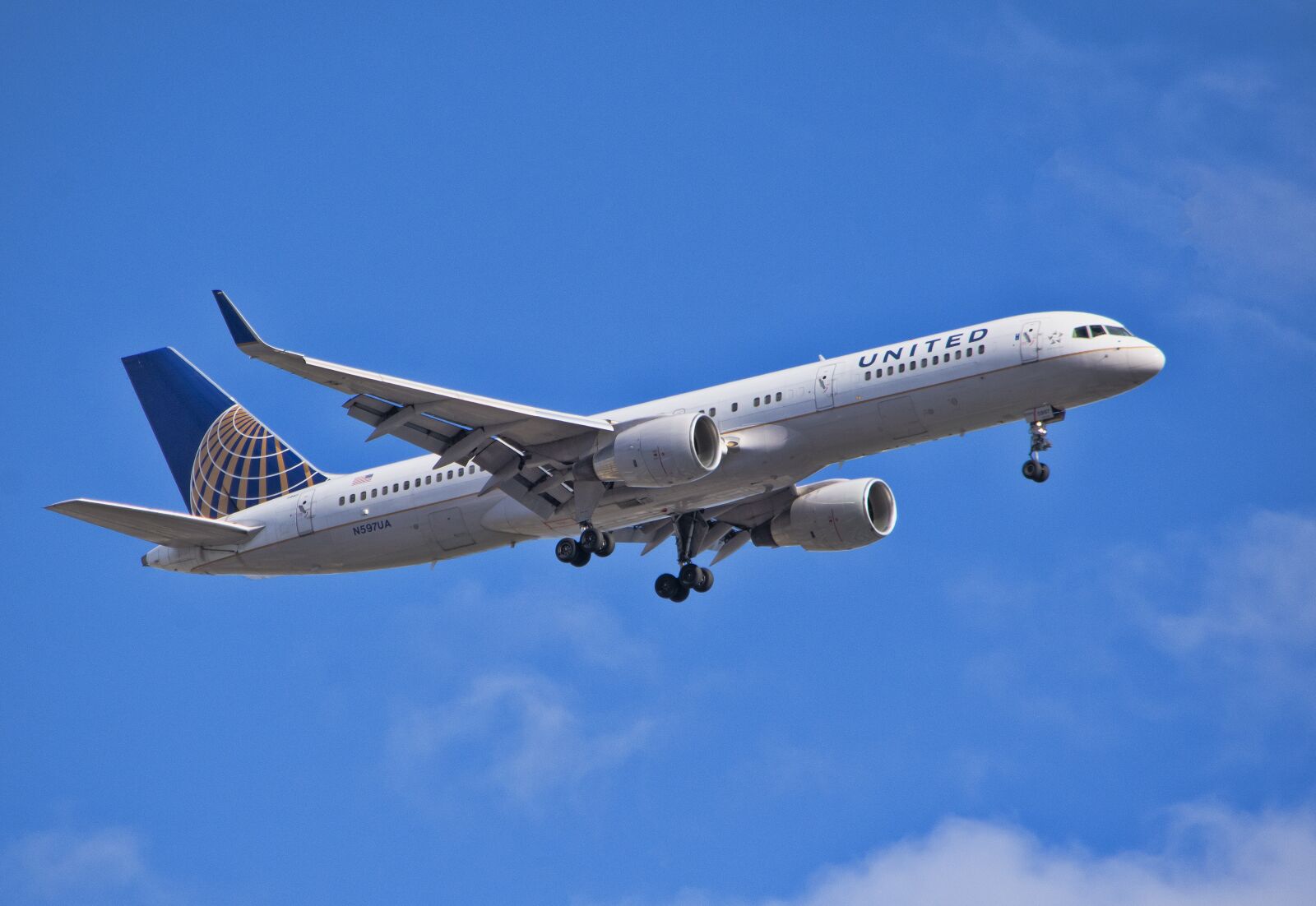 Nikon D7200 sample photo. Airplane, jet, airliner photography