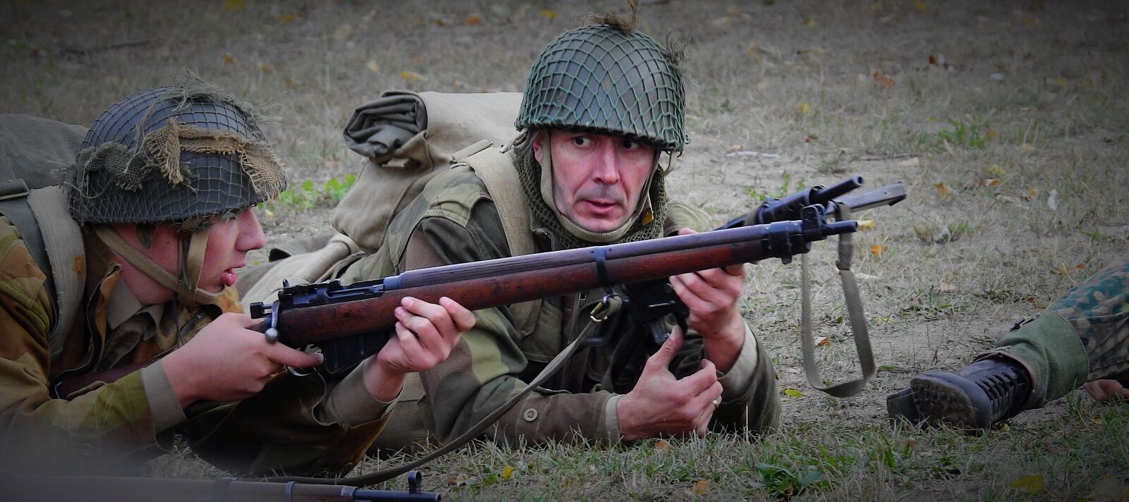 Nikon Coolpix P900 sample photo. Staging, the war, history photography