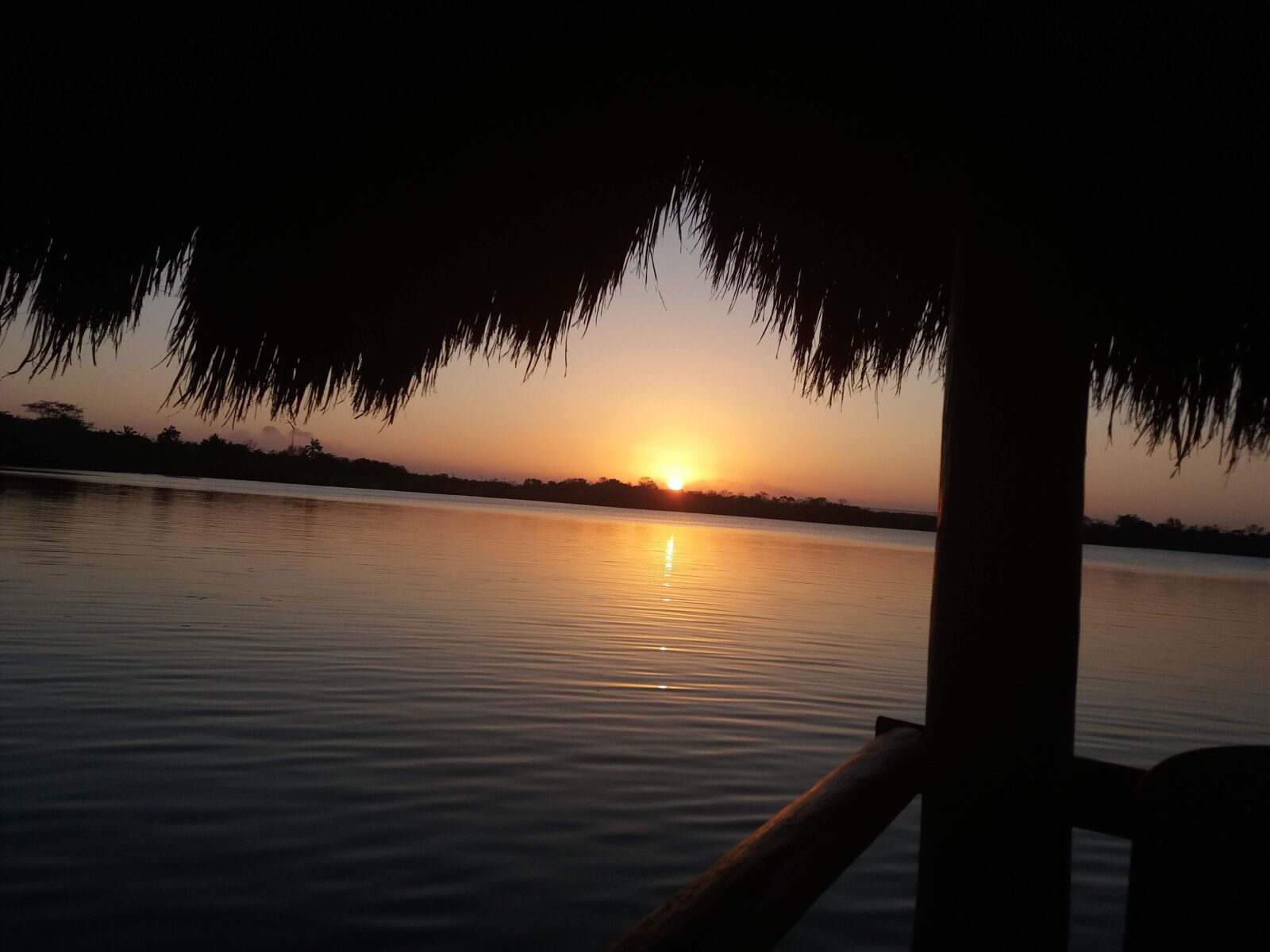 Samsung Galaxy J5(2016) sample photo. Sunset, sun, lake photography