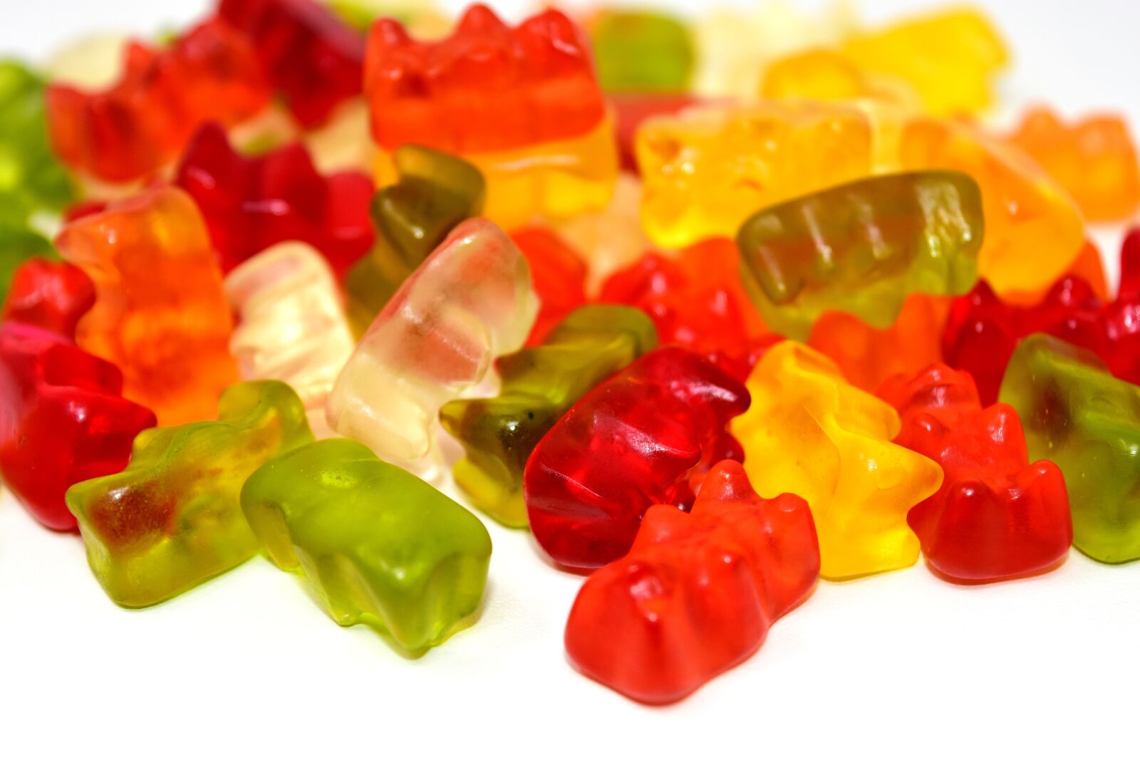 Nikon D7200 sample photo. Gummibärchen, candy, colorful photography