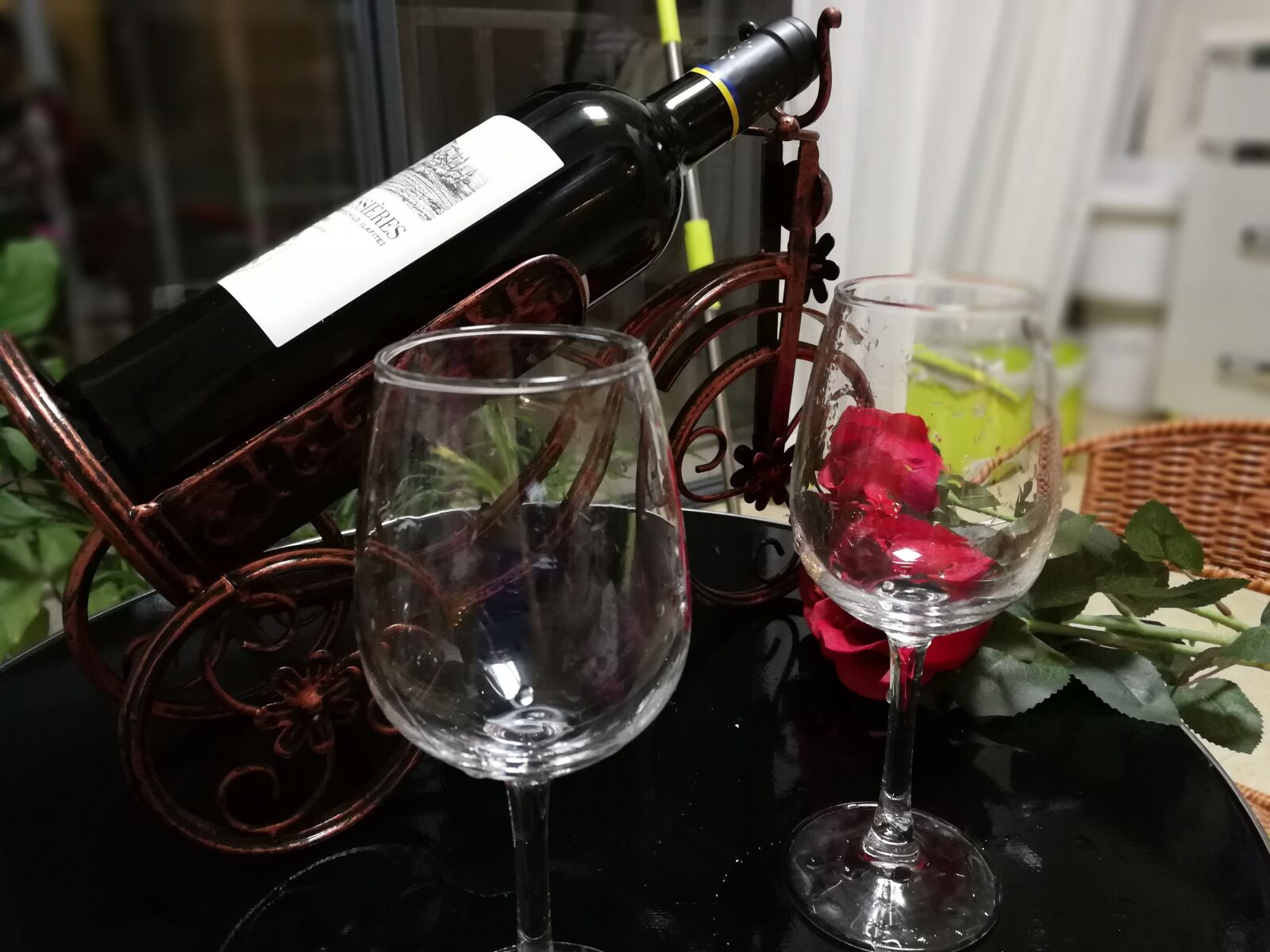 HUAWEI P10 sample photo. Festival, wine, wine glasses photography