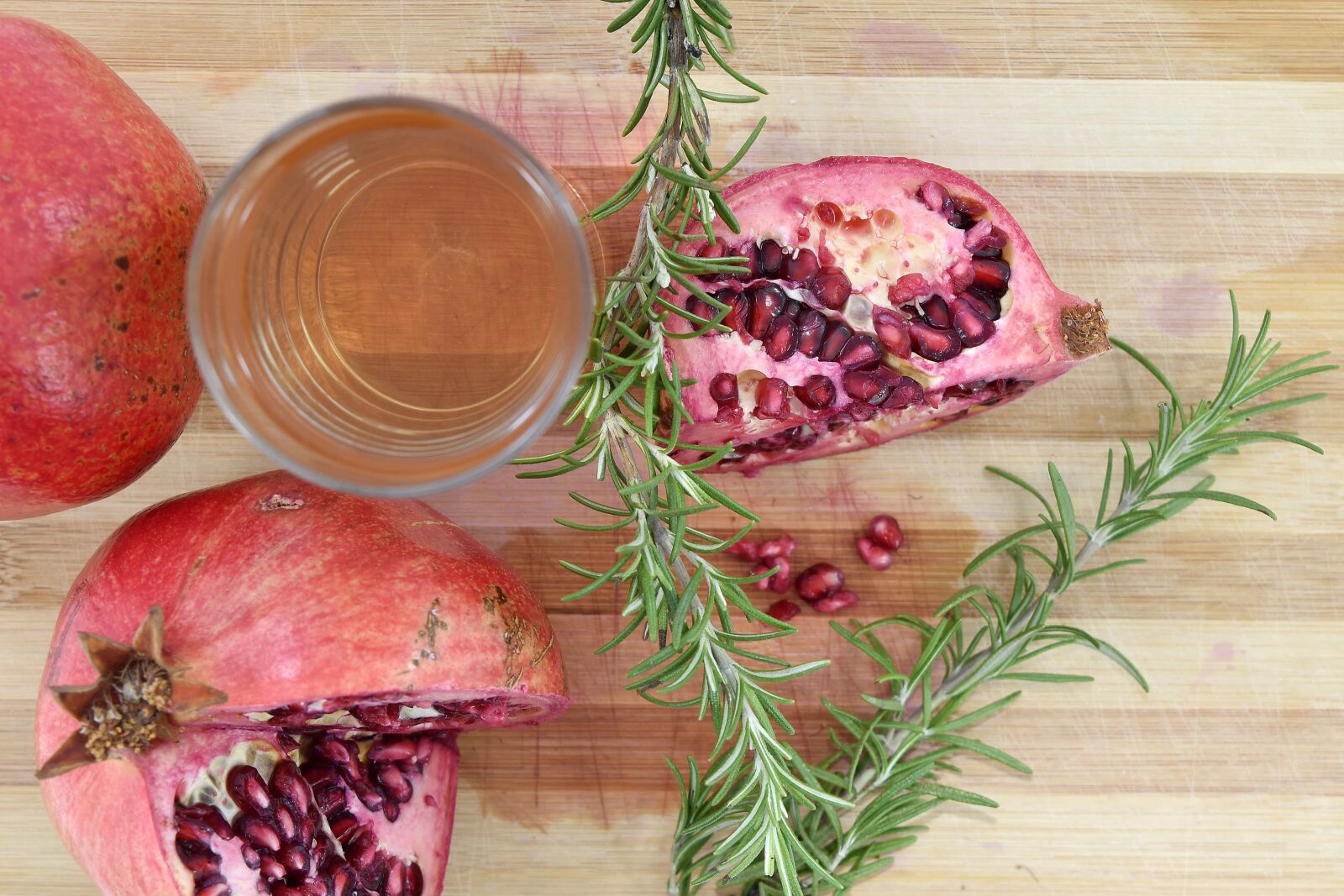 Nikon D5500 sample photo. Pomegranate, food, dinner, ingredients photography