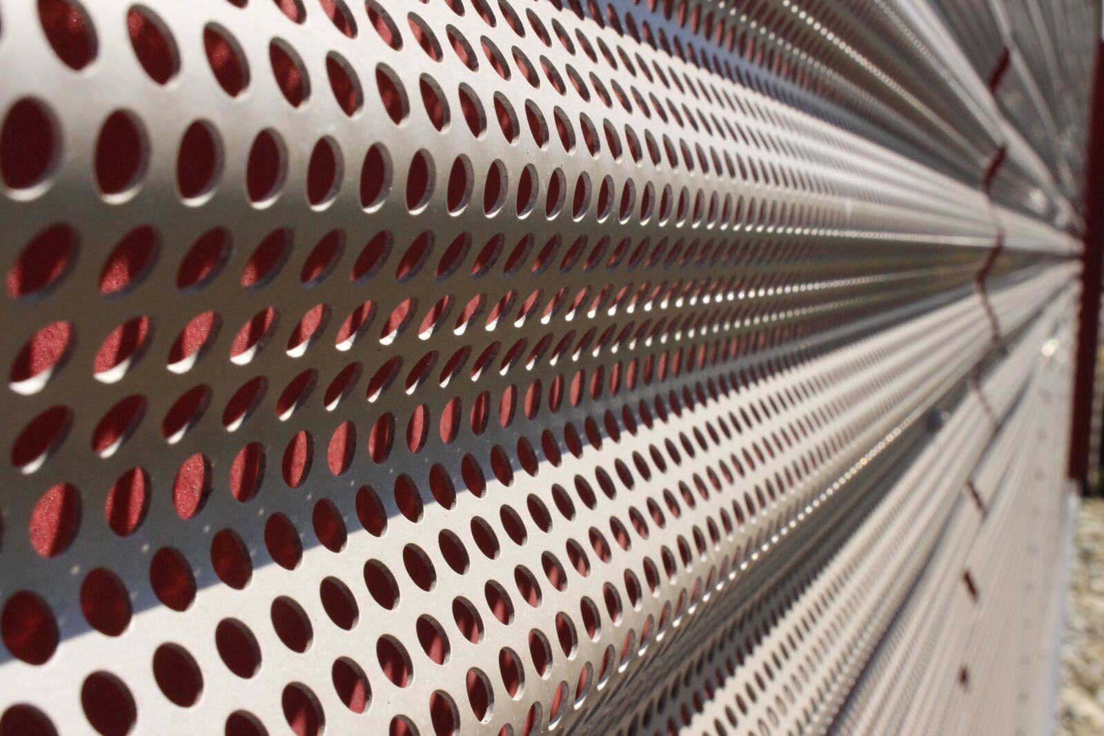 Canon EOS 700D (EOS Rebel T5i / EOS Kiss X7i) sample photo. Steel, mesh, texture photography