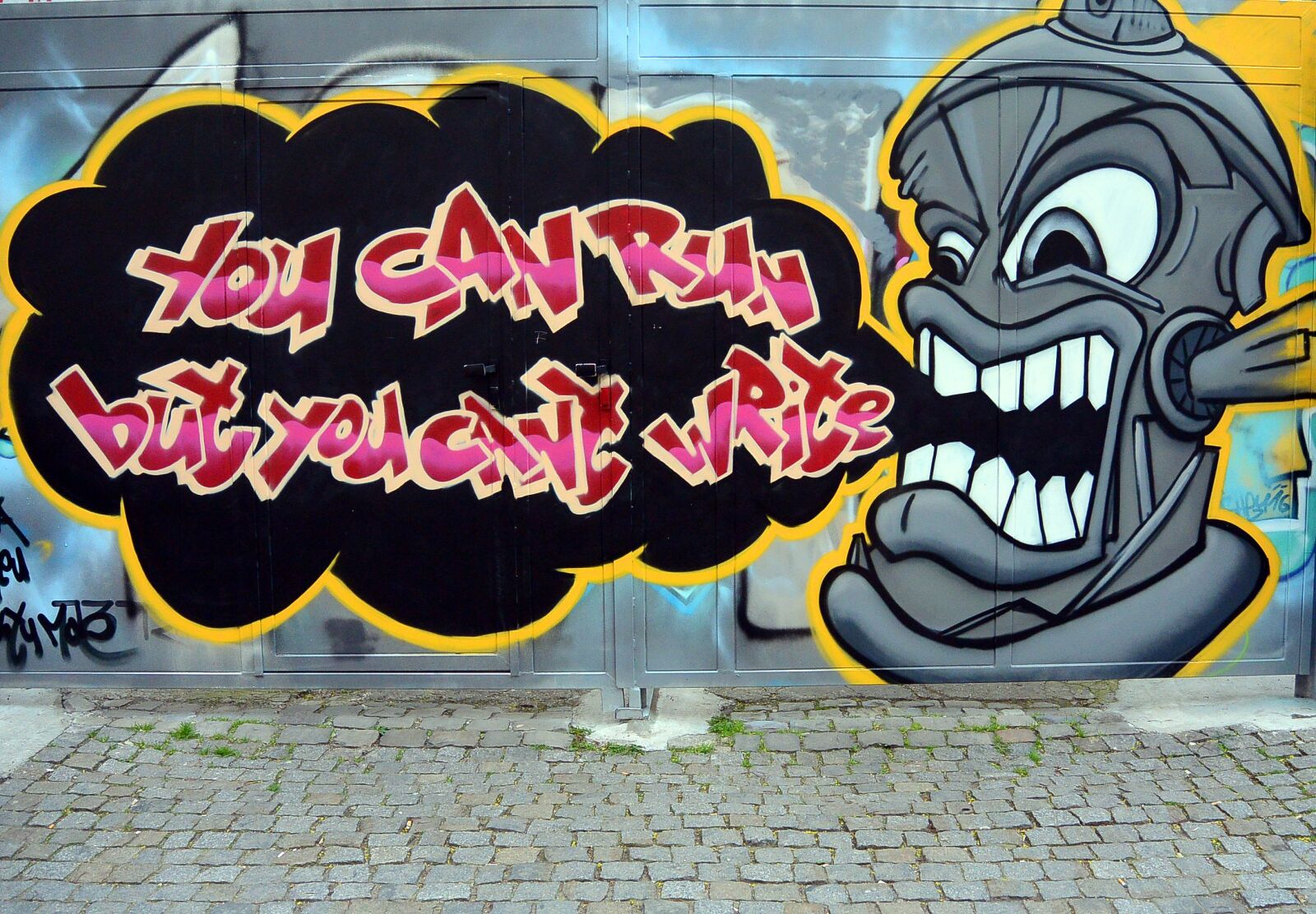 Nikon 1 S1 sample photo. Street art, graffiti, wall photography