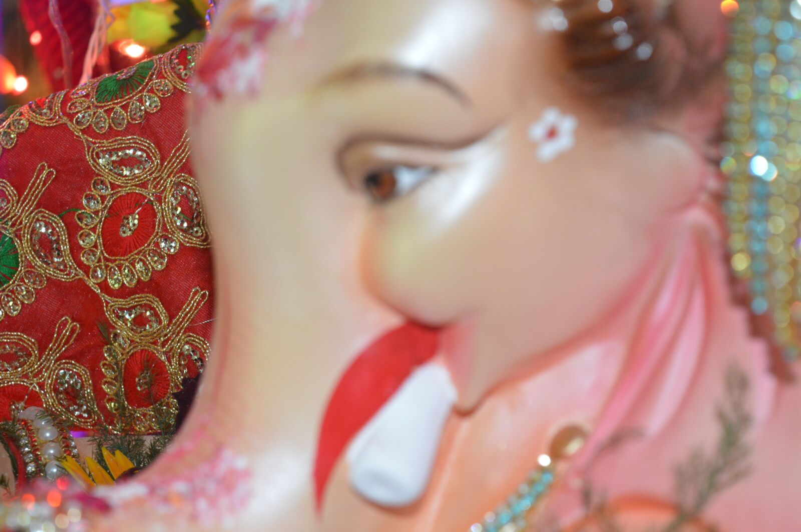 Nikon D3200 sample photo. God, ganesha, hindu photography
