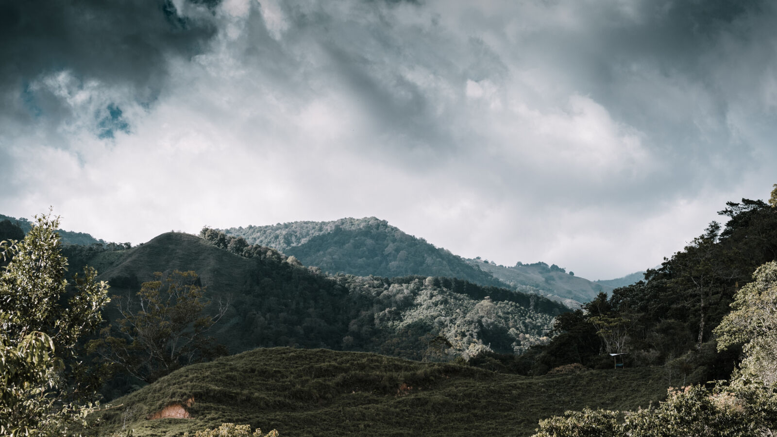 Nikon D5300 sample photo. Mountain photography