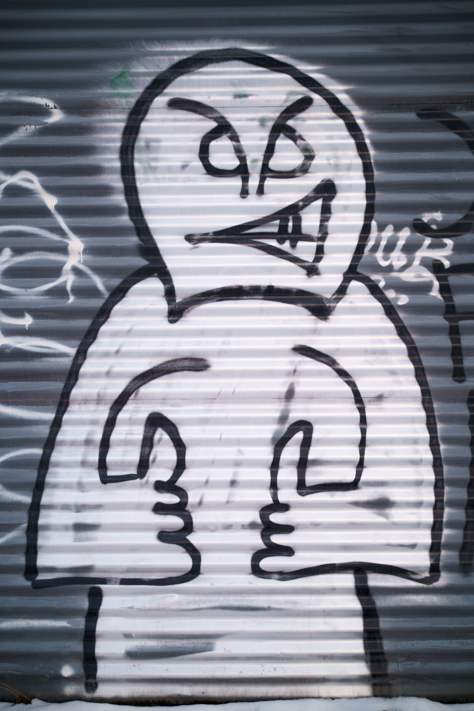 Samyang Remaster Slim 28mm F3.5 sample photo. Graffiti wall photography