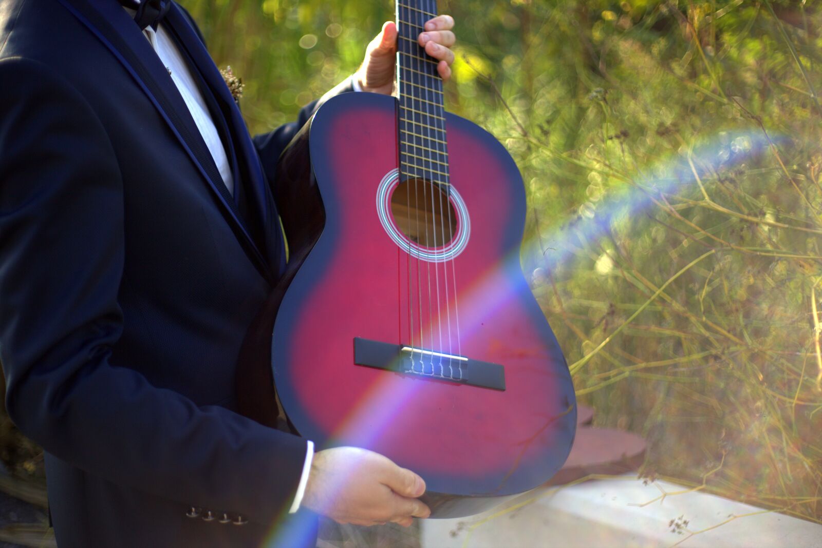 Canon EF 50mm F1.8 II sample photo. Guitar, nature, music photography