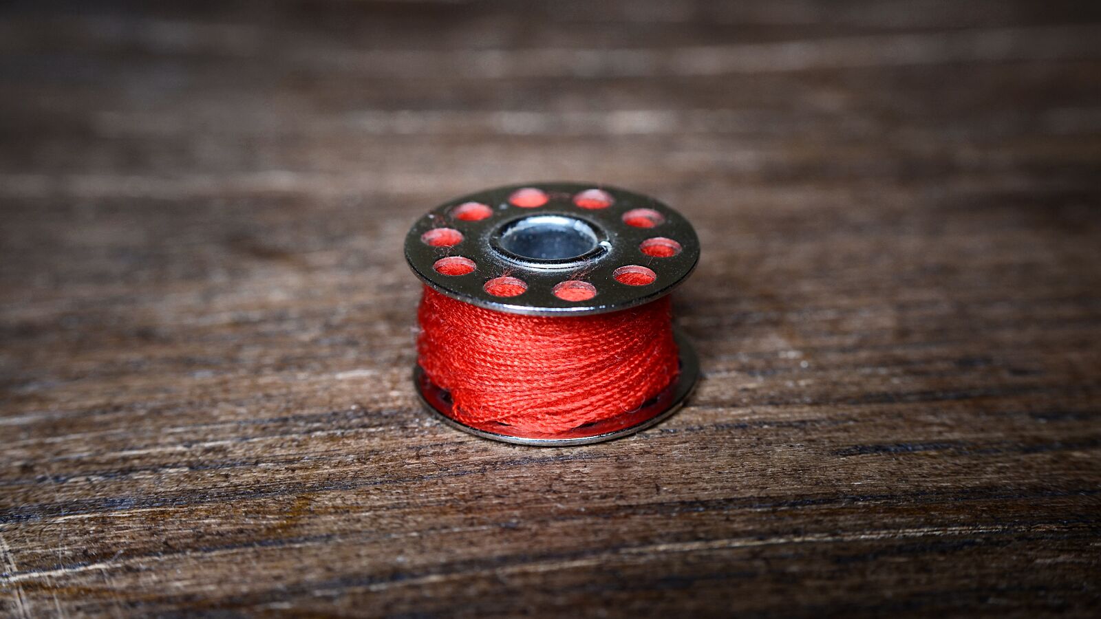 Nikon D7000 sample photo. Thread, spool, sewing photography