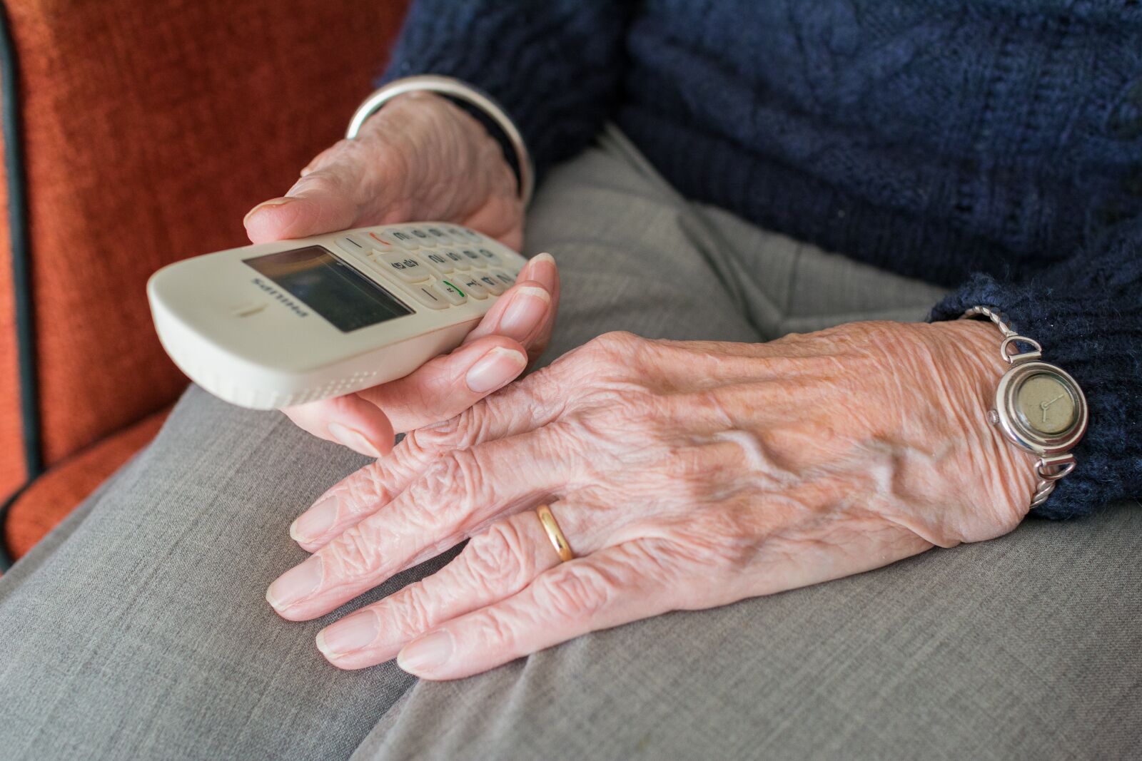 Nikon D5200 sample photo. People, adult, hand photography