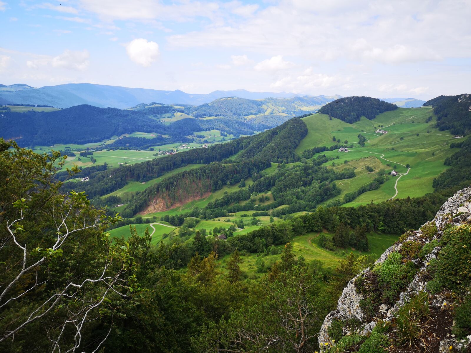 HUAWEI CLT-L29 sample photo. Jura, mountains, switzerland photography
