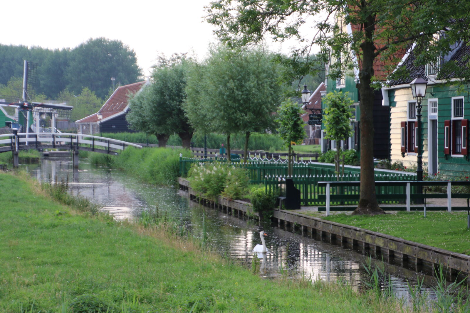 Canon EOS 7D Mark II sample photo. Bridge, buildings, countryside, dutch photography