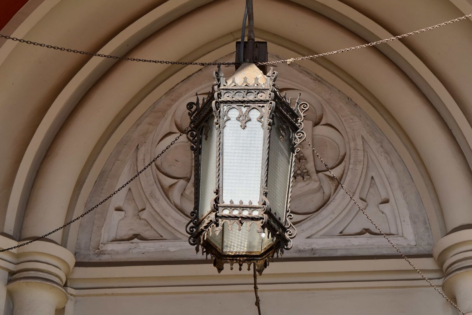 Nikon D5500 sample photo. Arch, cast iron, lamp photography