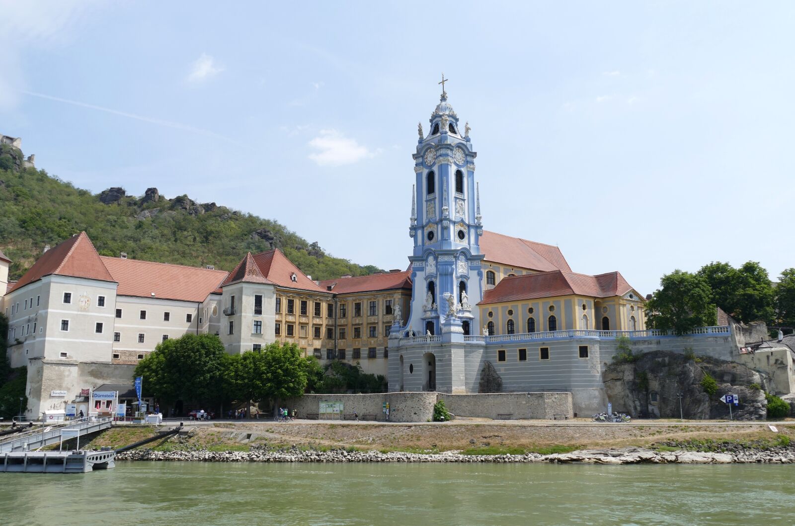 Panasonic Lumix DMC-FZ1000 sample photo. Dürnstein, wachau, danube photography