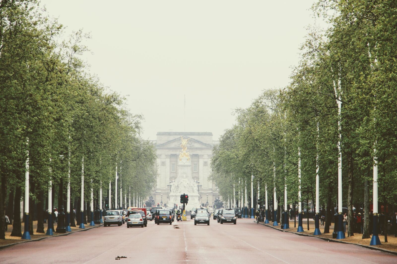 Canon EOS 60D sample photo. London, united kingdom, road photography