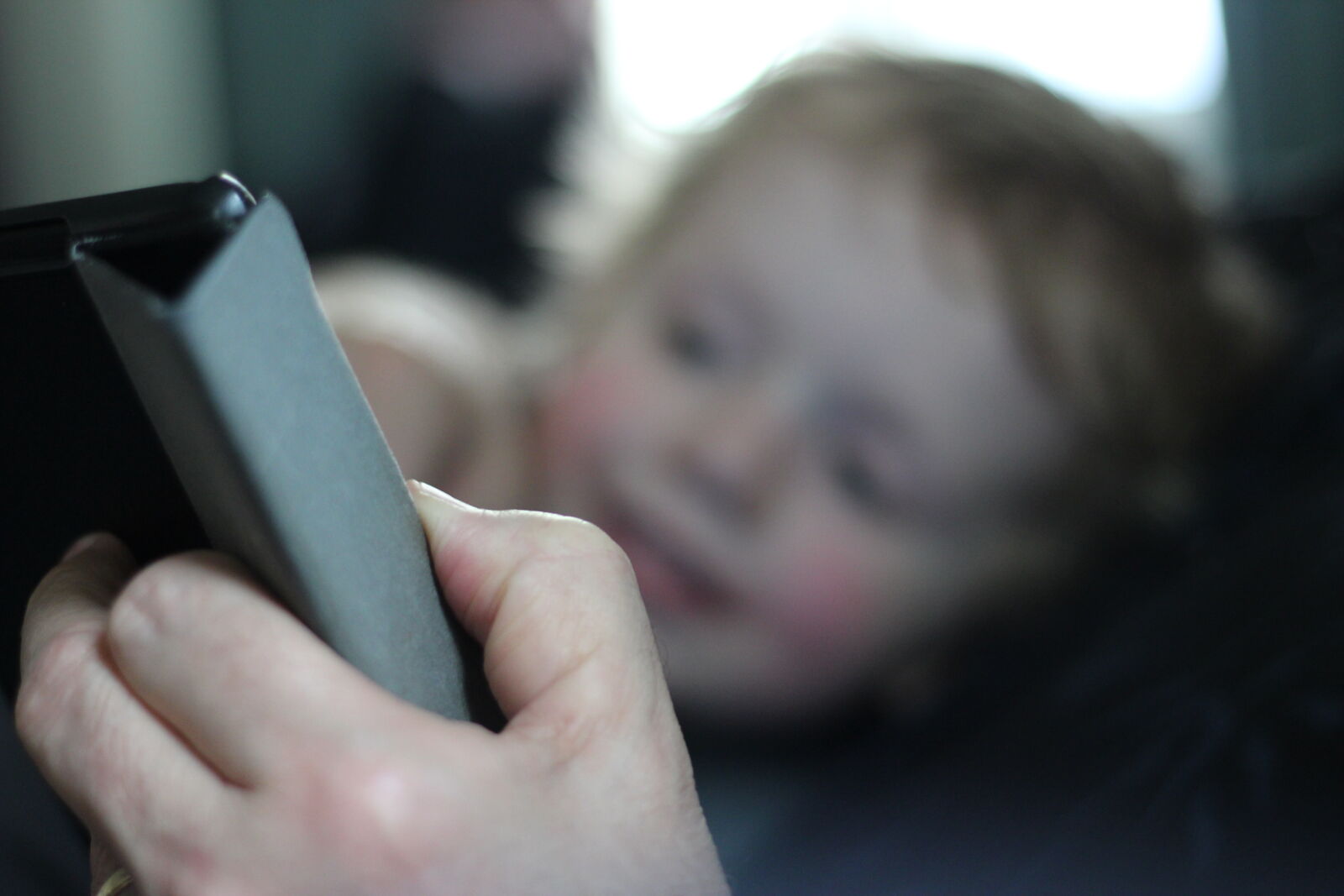 Canon EF 50mm F1.8 STM sample photo. Grandfather, grandson, home, life photography