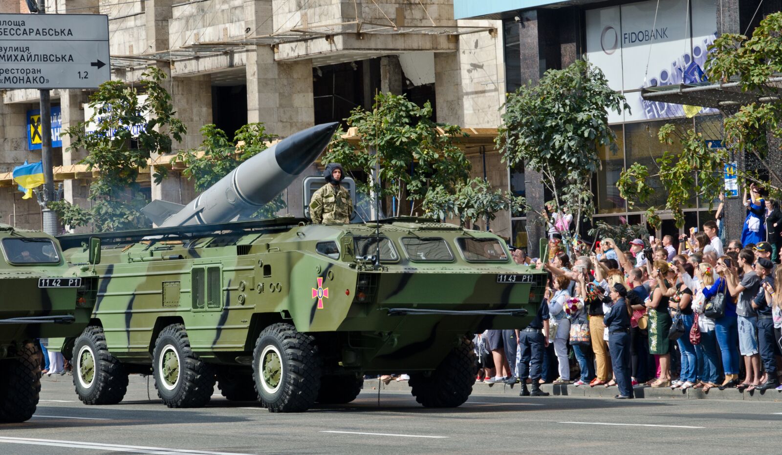 Nikon D7000 sample photo. Rocket, launcher, parade photography