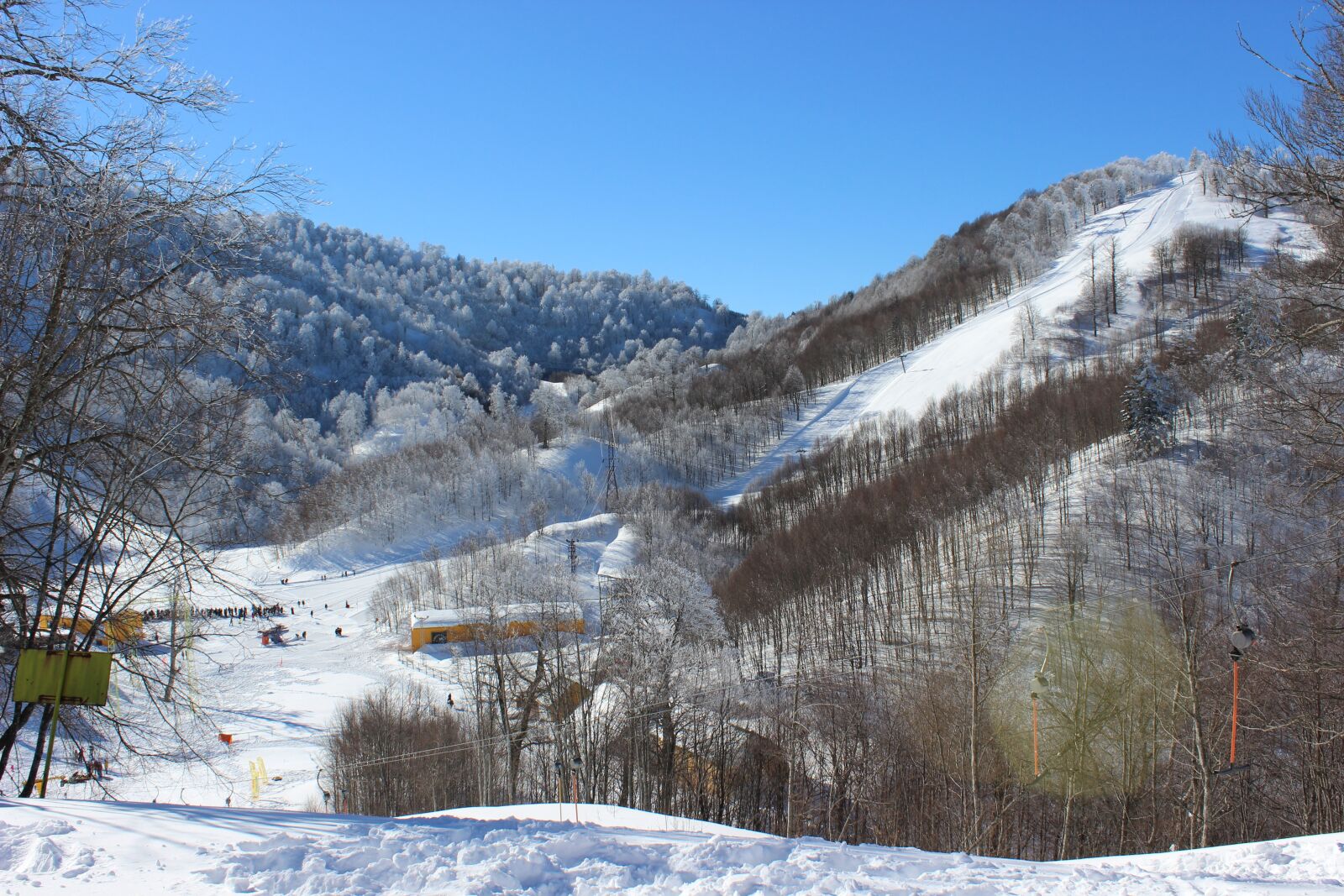 Canon EOS 600D (Rebel EOS T3i / EOS Kiss X5) sample photo. Kartepe, winter sports, cold photography